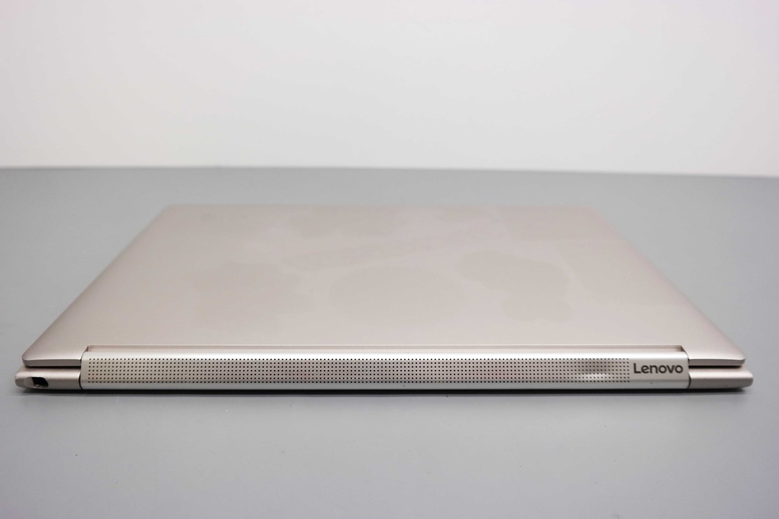 Lenovo Yoga 9 14ITL5 14″ Intel Core i7-1185G7 16GB 512GB SSD