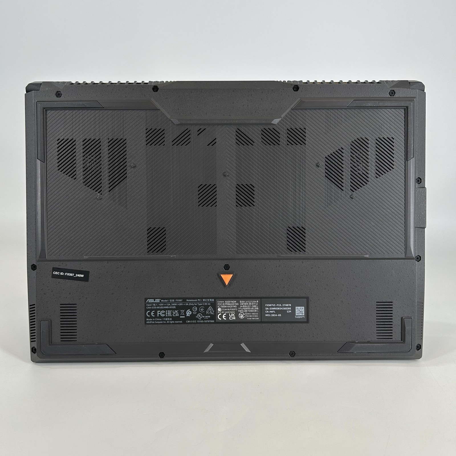 Asus TUF F15 15 144Hz FHD 2.4 GHz i7-13620H 16GB 1TB SSD NVIDIA RTX 4070