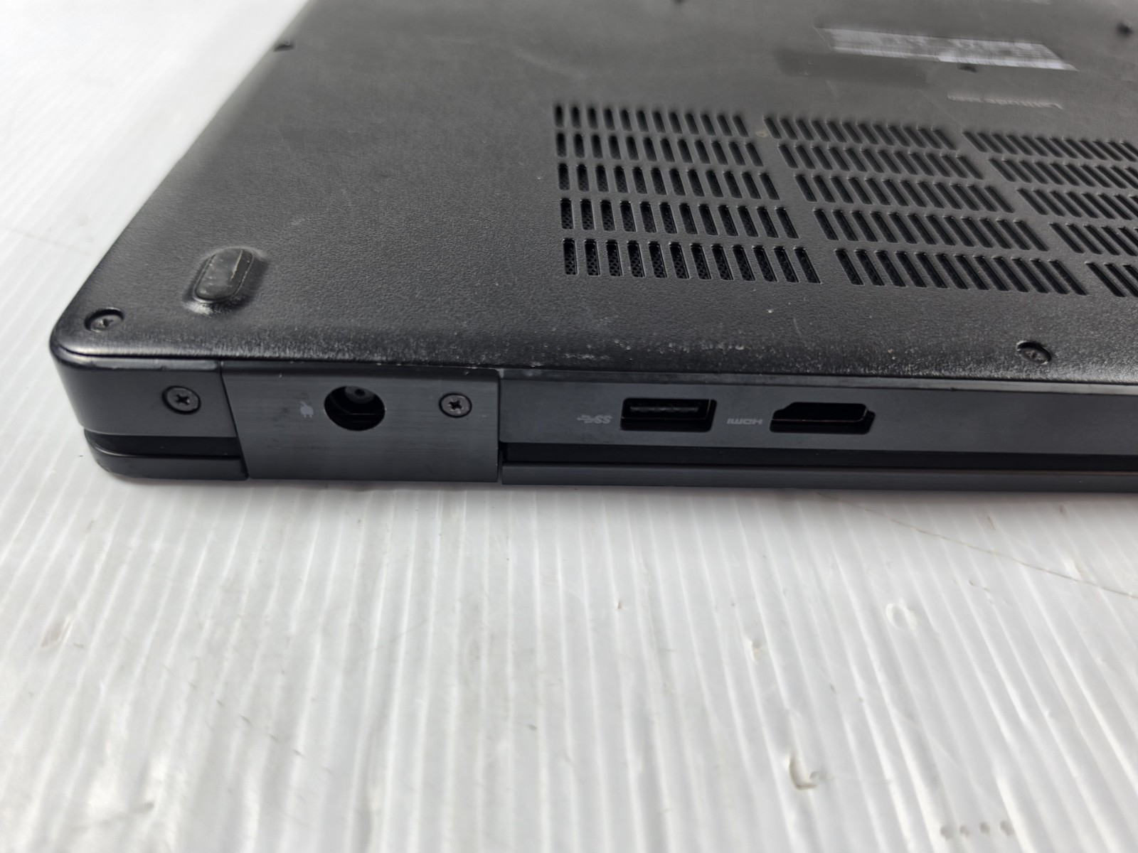 DELL Latitude 5580 | i5-6440 @2.60GHz | 16GB RAM | 480GB SSD Windows 11