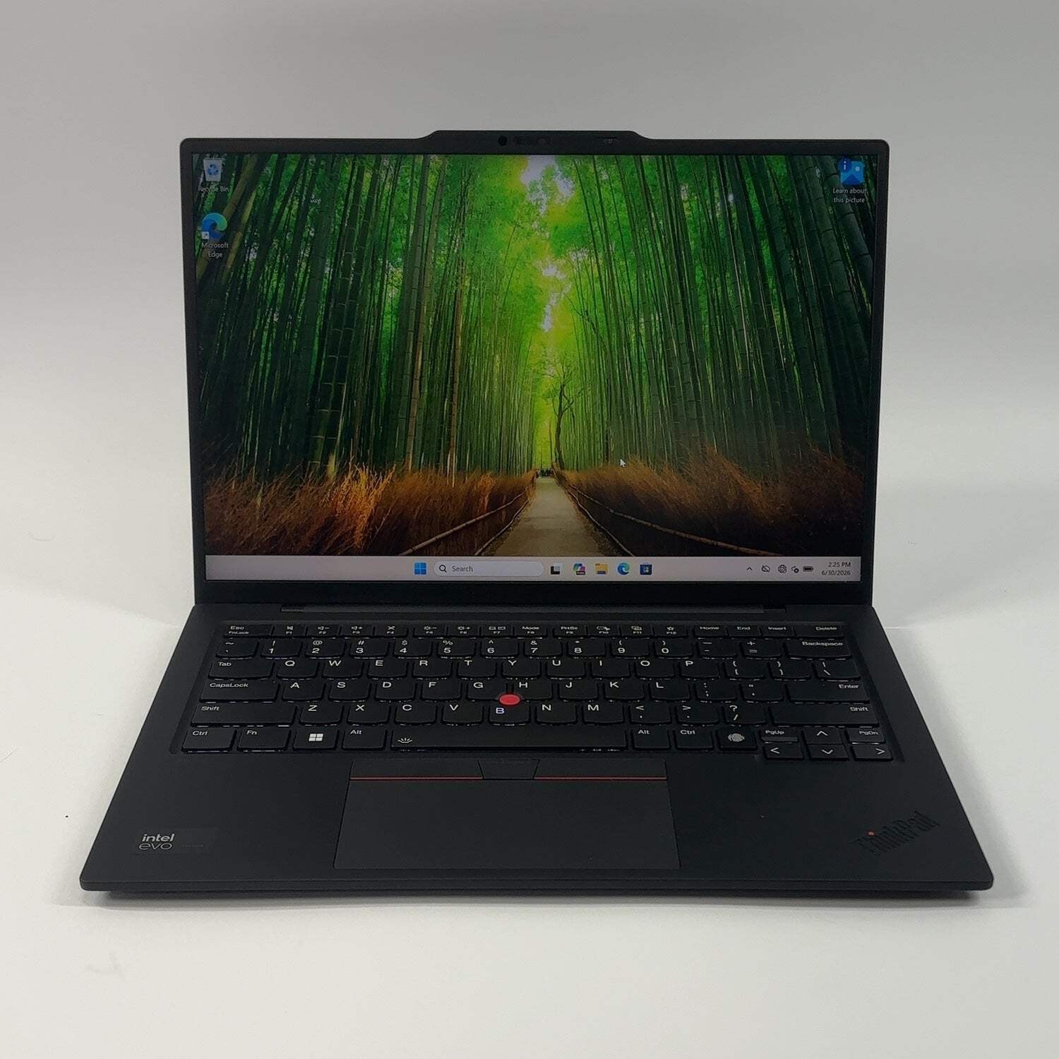 Lenovo ThinkPad X1 Carbon Gen 12 14″ Core Ultra 7 155U 1.7GHz 32GB RAM 1TB SSD