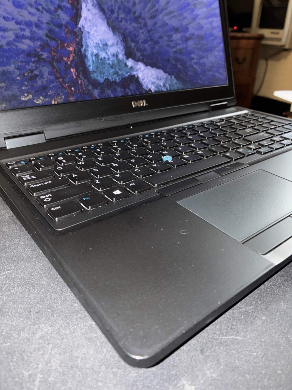 Dell Latitude 5591 i7-8850H @ 2.6 GHz 8GB RAM 512GB SSD Windows 11 Home