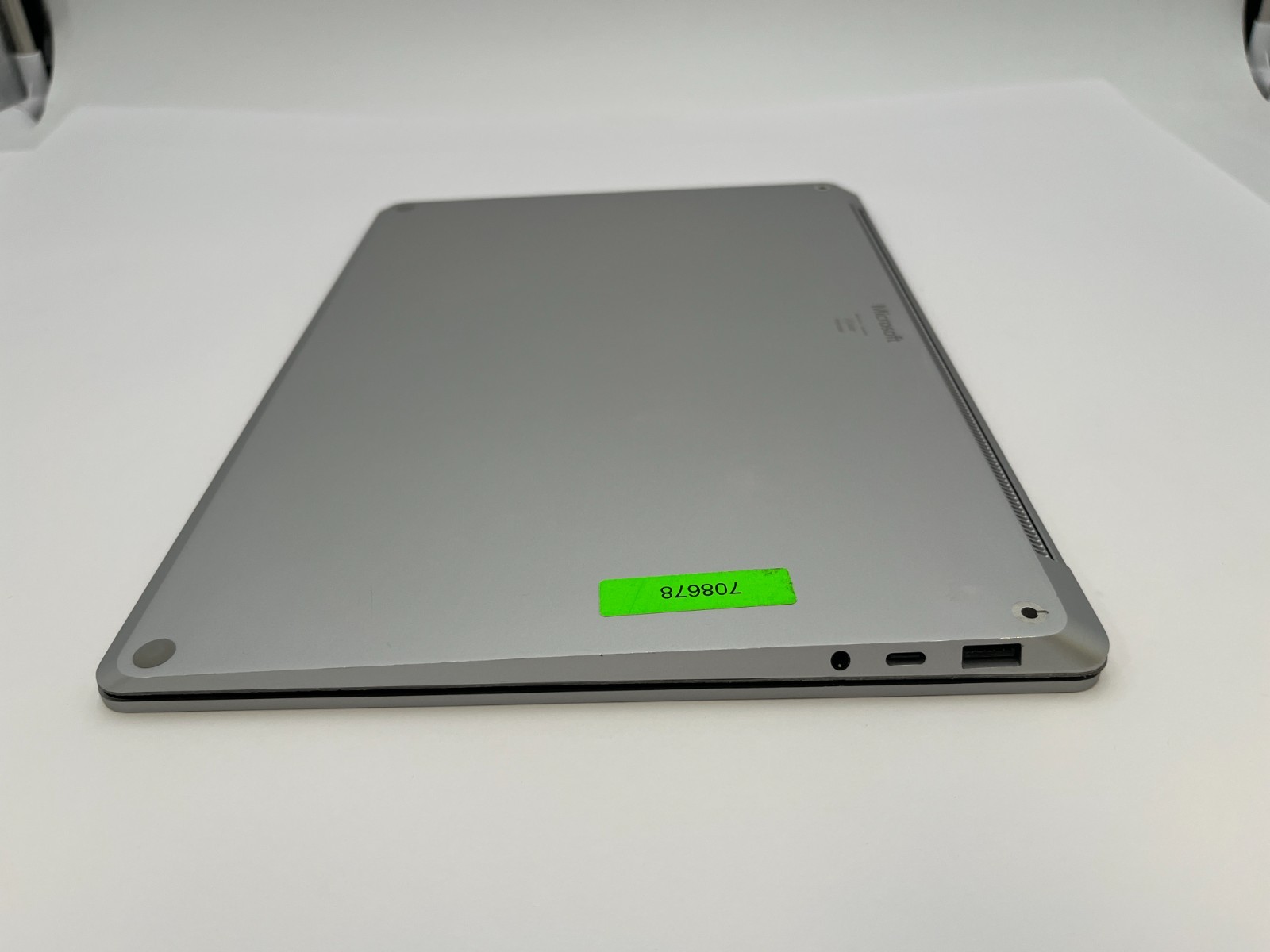 Microsoft Surface Laptop 4 1950 13.5″ Touch i7-1185G7@3.0GHZ 16GB RAM 512GB NVME