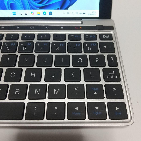 GPD Pocket 2 GPD Pocket2 m3-7Y30 8GB/128GB Windows10 Home Portable PC Used Japan