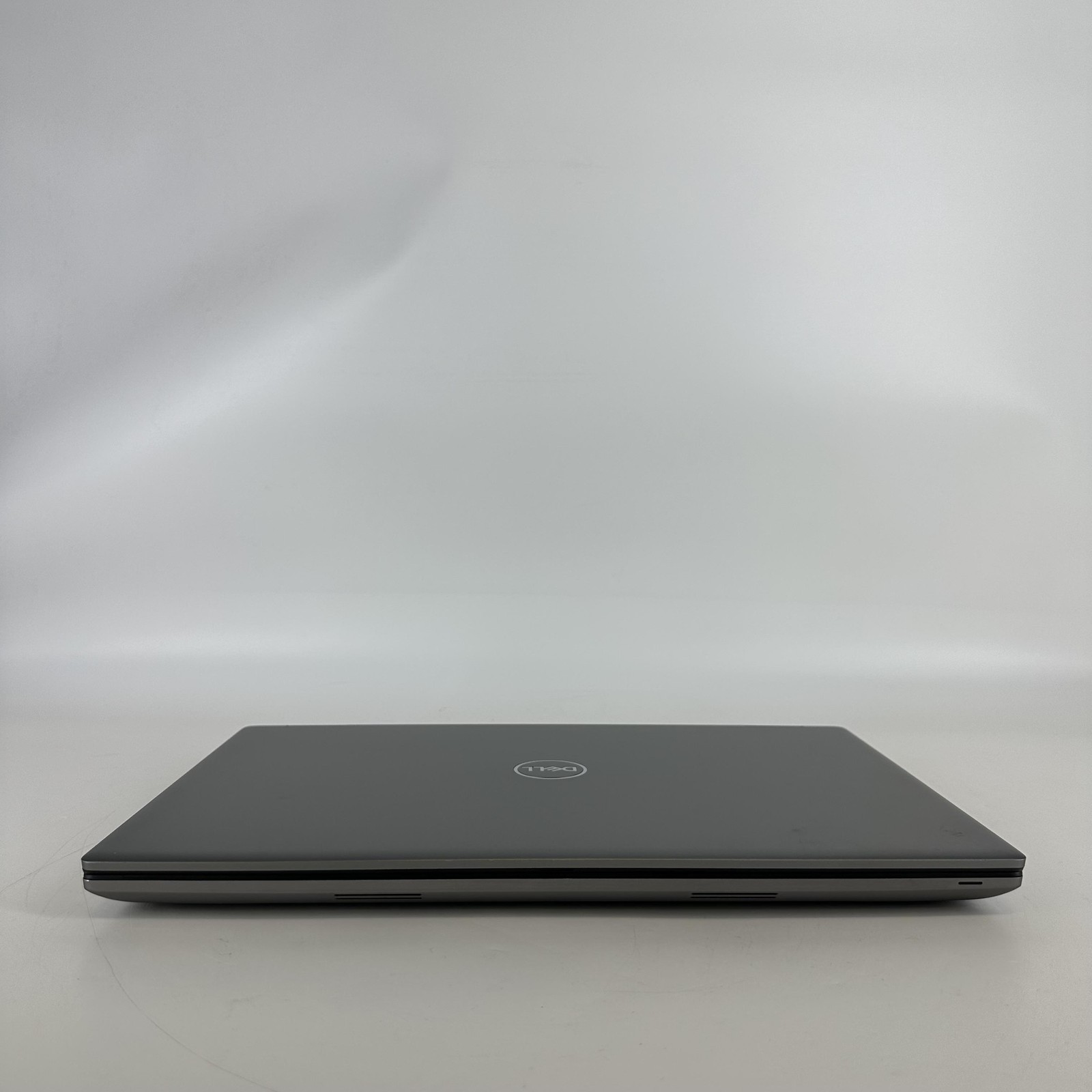 Dell Precision 7770 17.3 FHD 2.3 GHz i9-12950HX 32GB 1TB SSD RTX A1000 Good