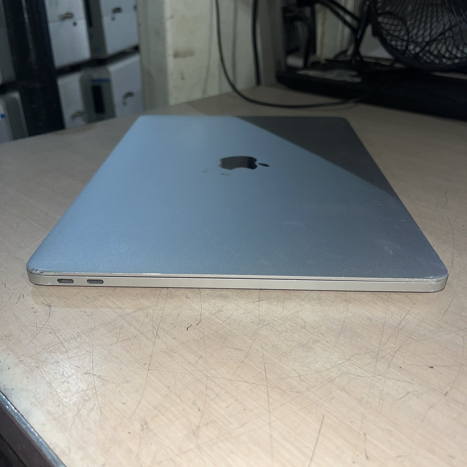 APPLE MACBOOK PRO 13″ MID-2017 CORE I5-7360U 2.3GHZ 8GB RAM NO HD