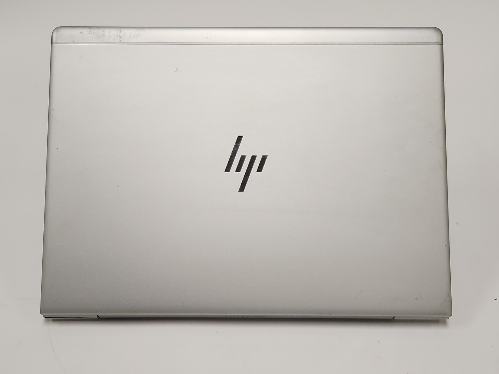 HP EliteBook 735 G6 AMD Ryzen 5 Pro 3500U 2.1GHz NO RAM NO SSD BATTERY 67%