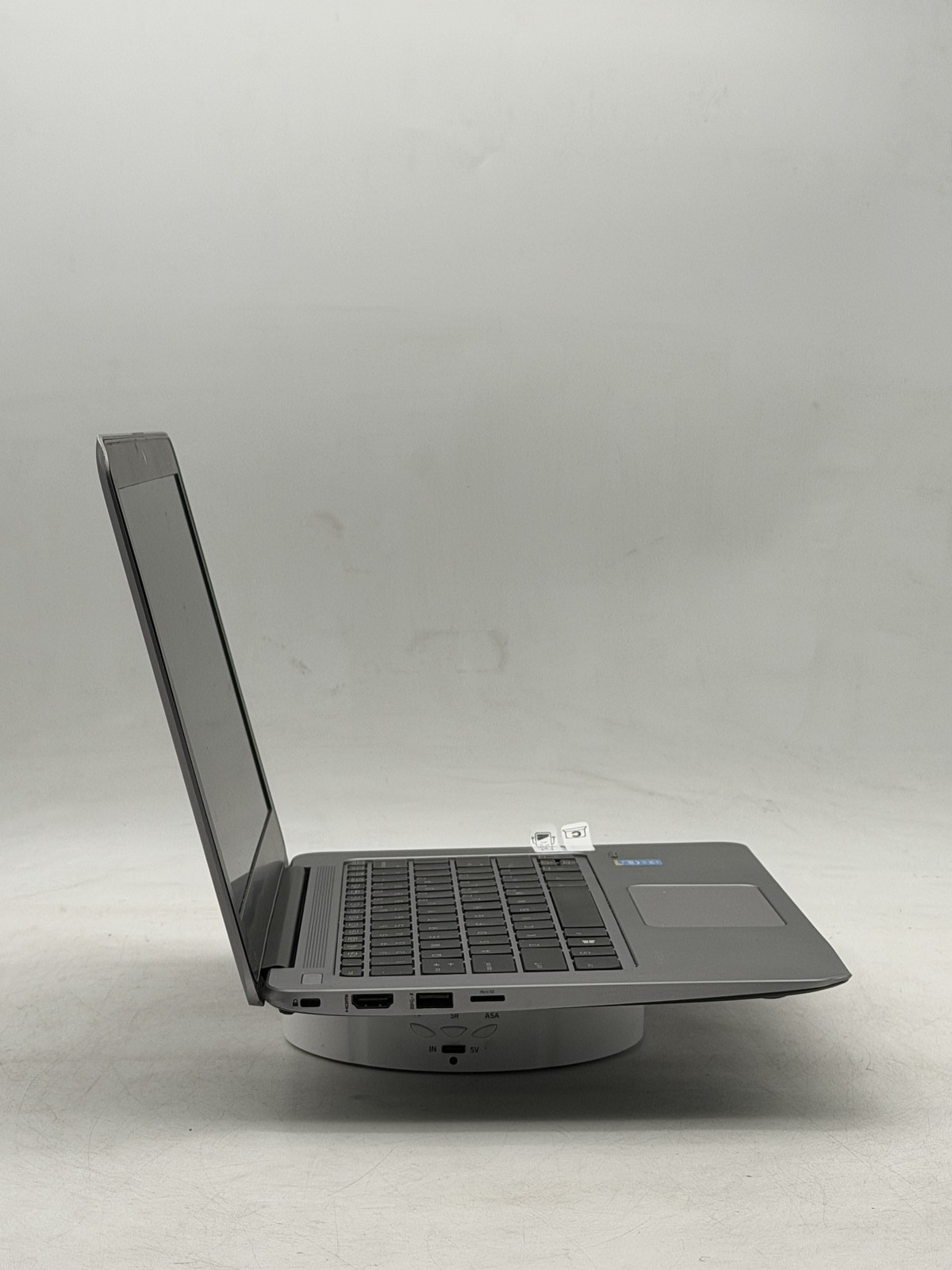 HP EliteBook Folio 1020 G1 M-5Y71 12.5in 8GB 256GB – NO OS – {READ}