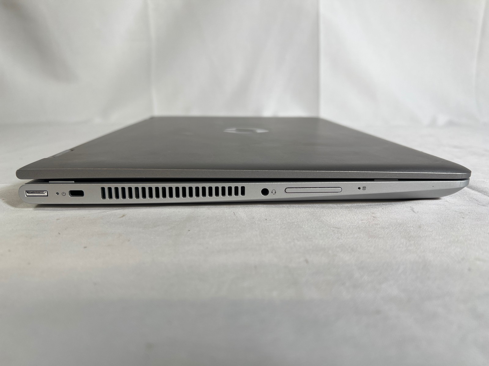 HP Pavilion x360 14 i5-8250U 8GB 240GB SSD No Battery 14″