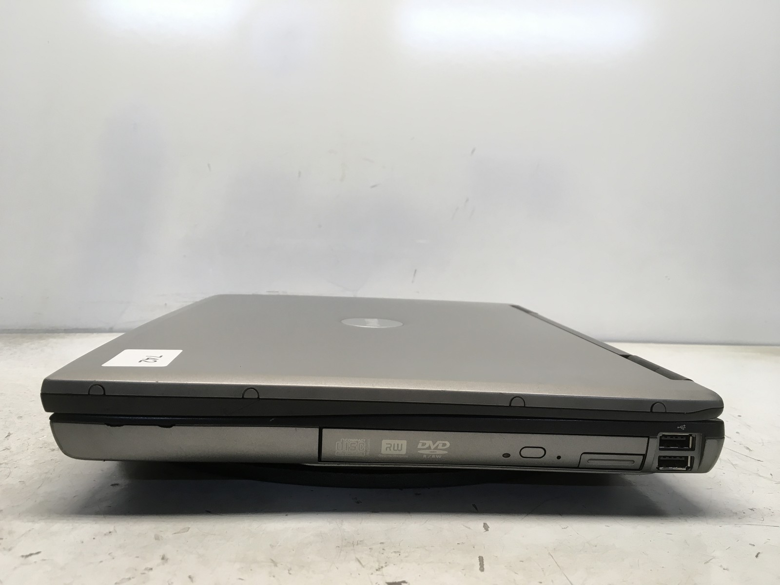 Dell Latitude D520 Intel Core 2 Duo 06F2 1.66GHz 2 GB NO HDD No Batt