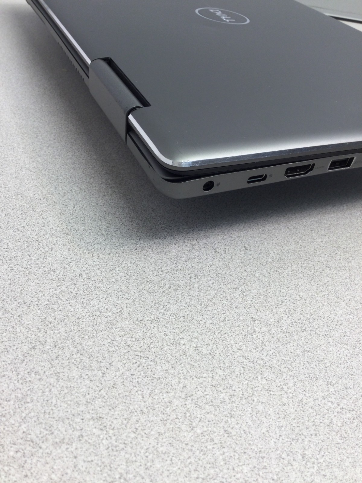 dell inspiron 7573 intel core i5-8250u cpu 1.60ghz 15.6”