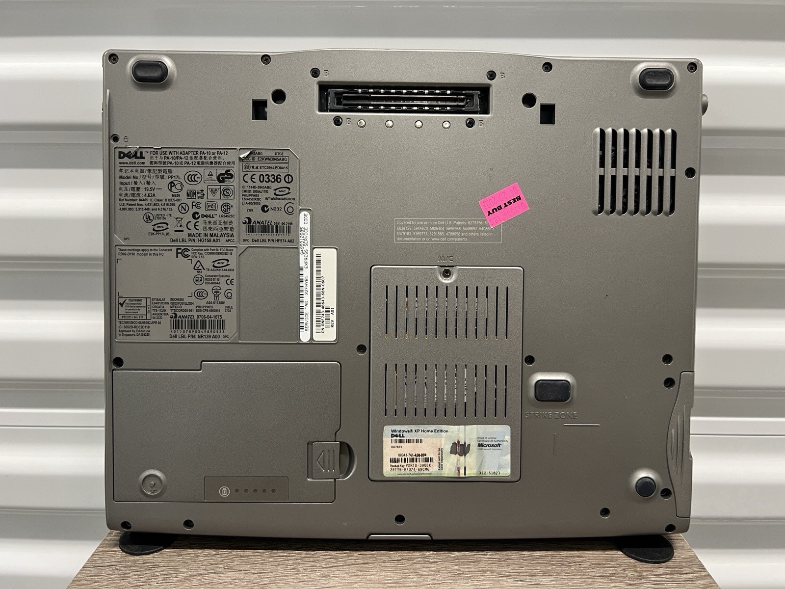 Dell D520 /1.66Ghz/1GB Ram/Windows XP Laptop/40GB HDD WIFI /DVD/CD rs232 Serial