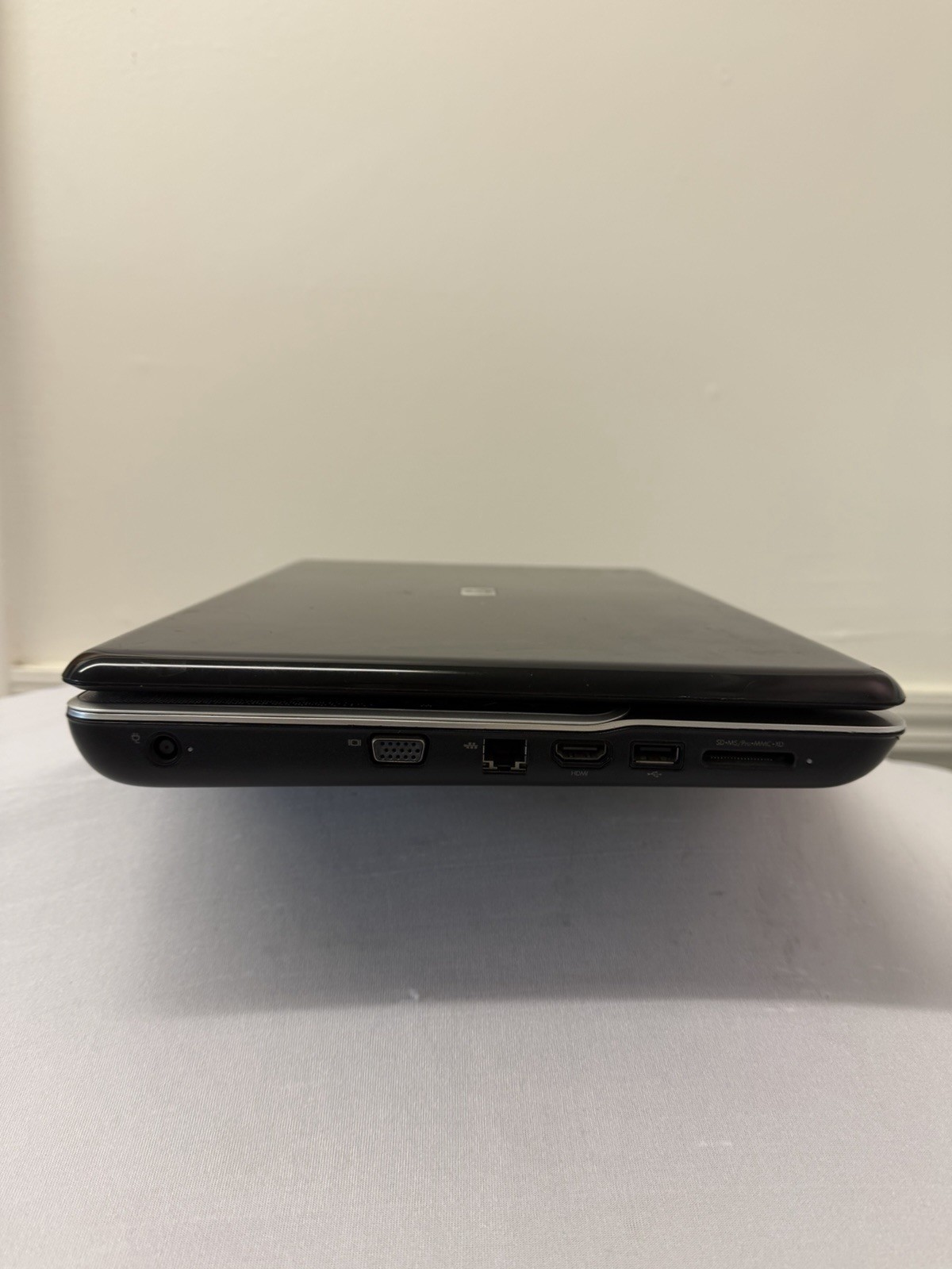 HP Notebook G60 Laptop – Good Screen – Intel Pentium T4300 – Read Des