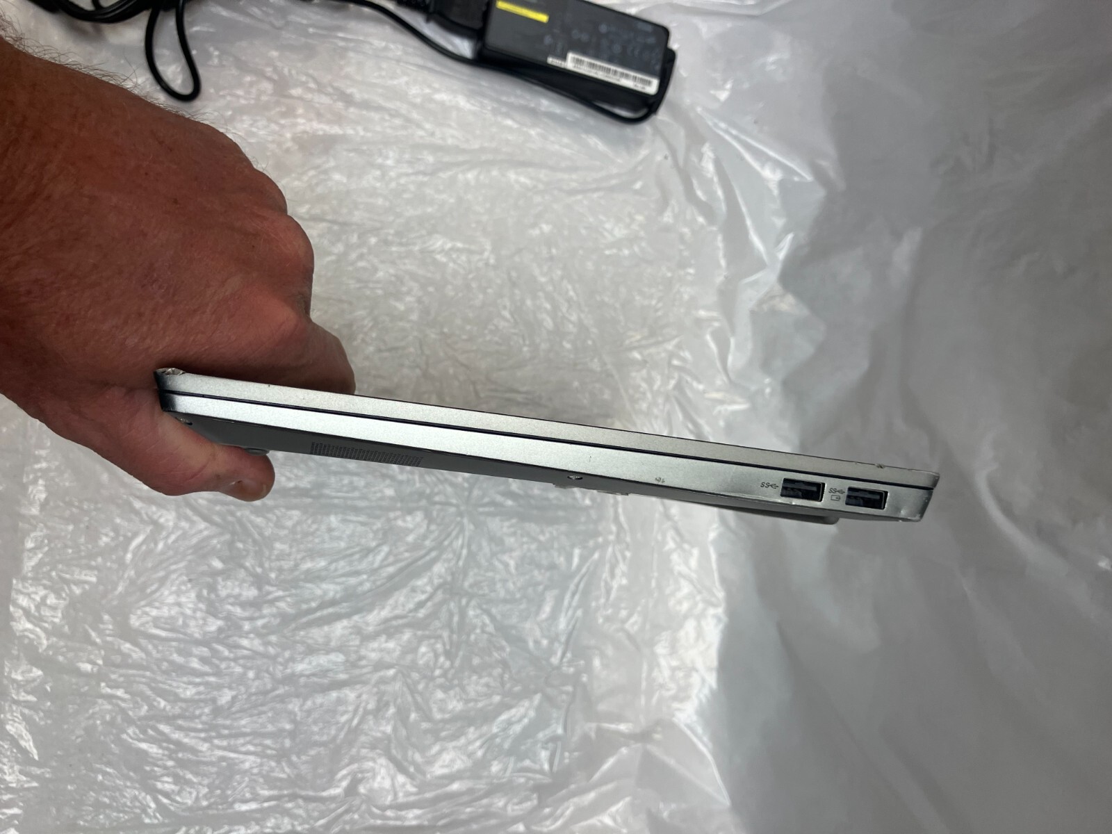 LENOVO THINKBOOK 13s-IWL CORE i5-8265U@1.6GHz 8GB RAM 256GB M.2 NVMe FOR PARTS