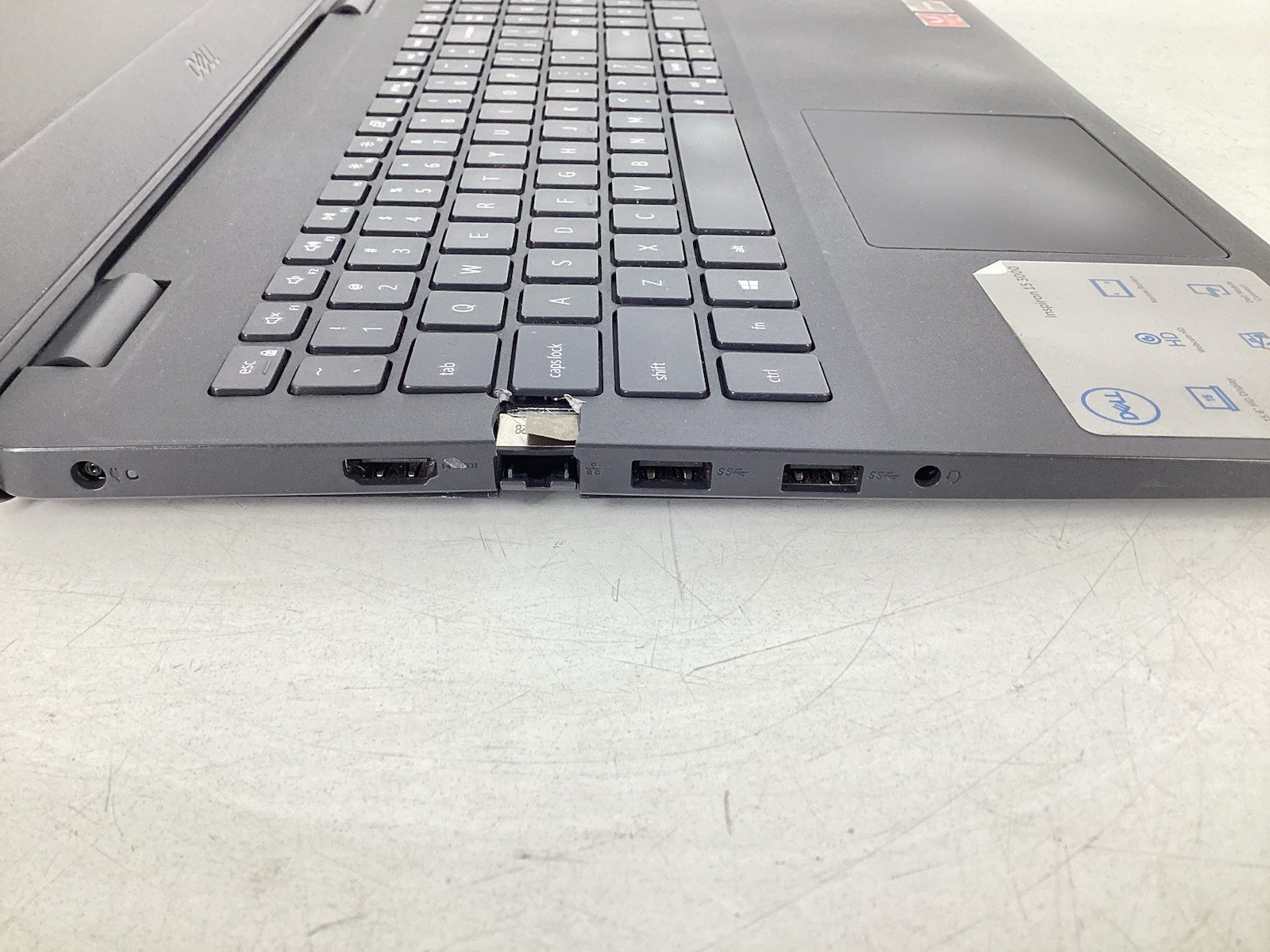 Dell Inspiron 3505 15.6″ (Ryzen 5 3450U, Radeon Vega, 8GB RAM, No SSD/OS) *Read