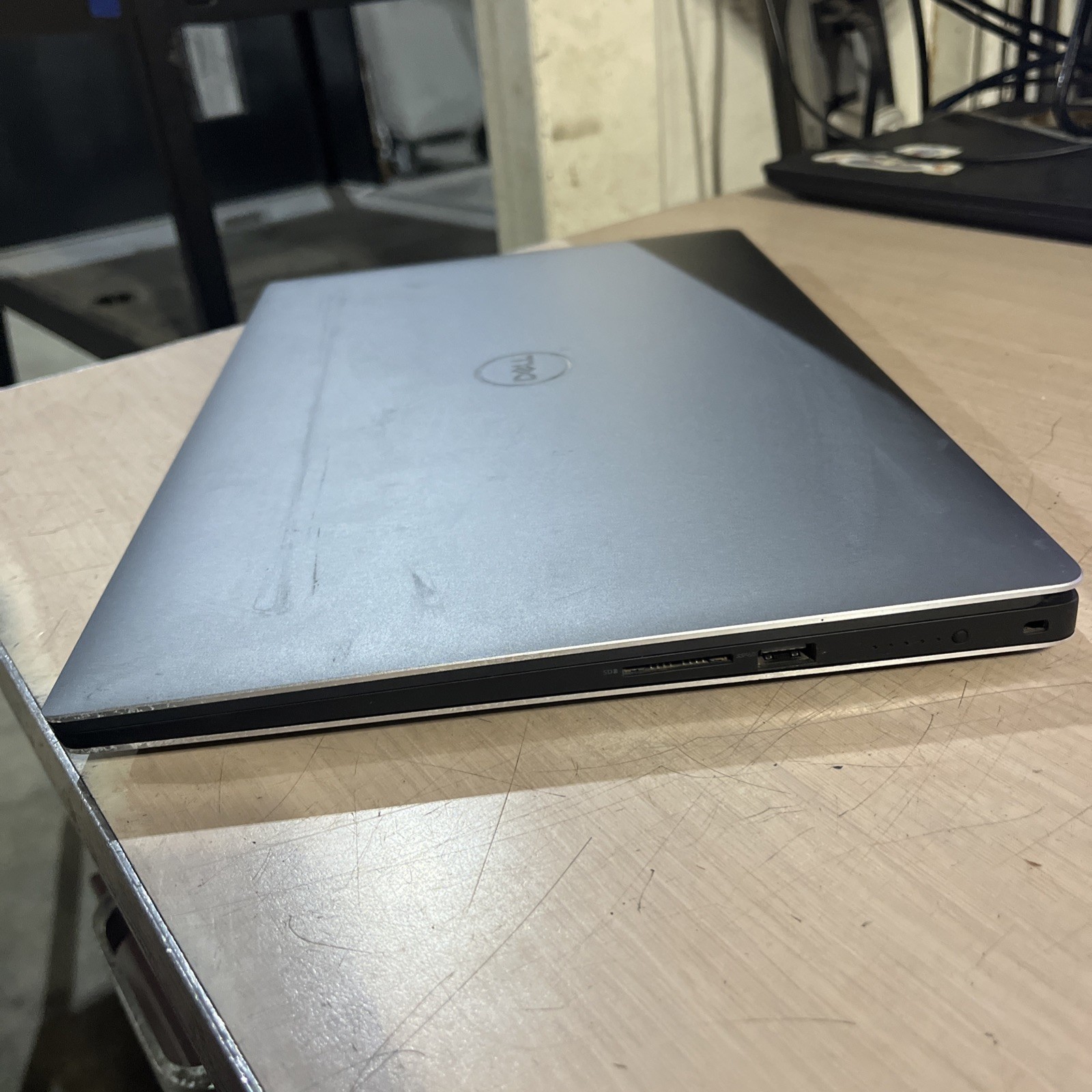 DELL PRECISION 5540 INTEL CORE I9-9880H 2.30GHZ 16GB RAM NO HD