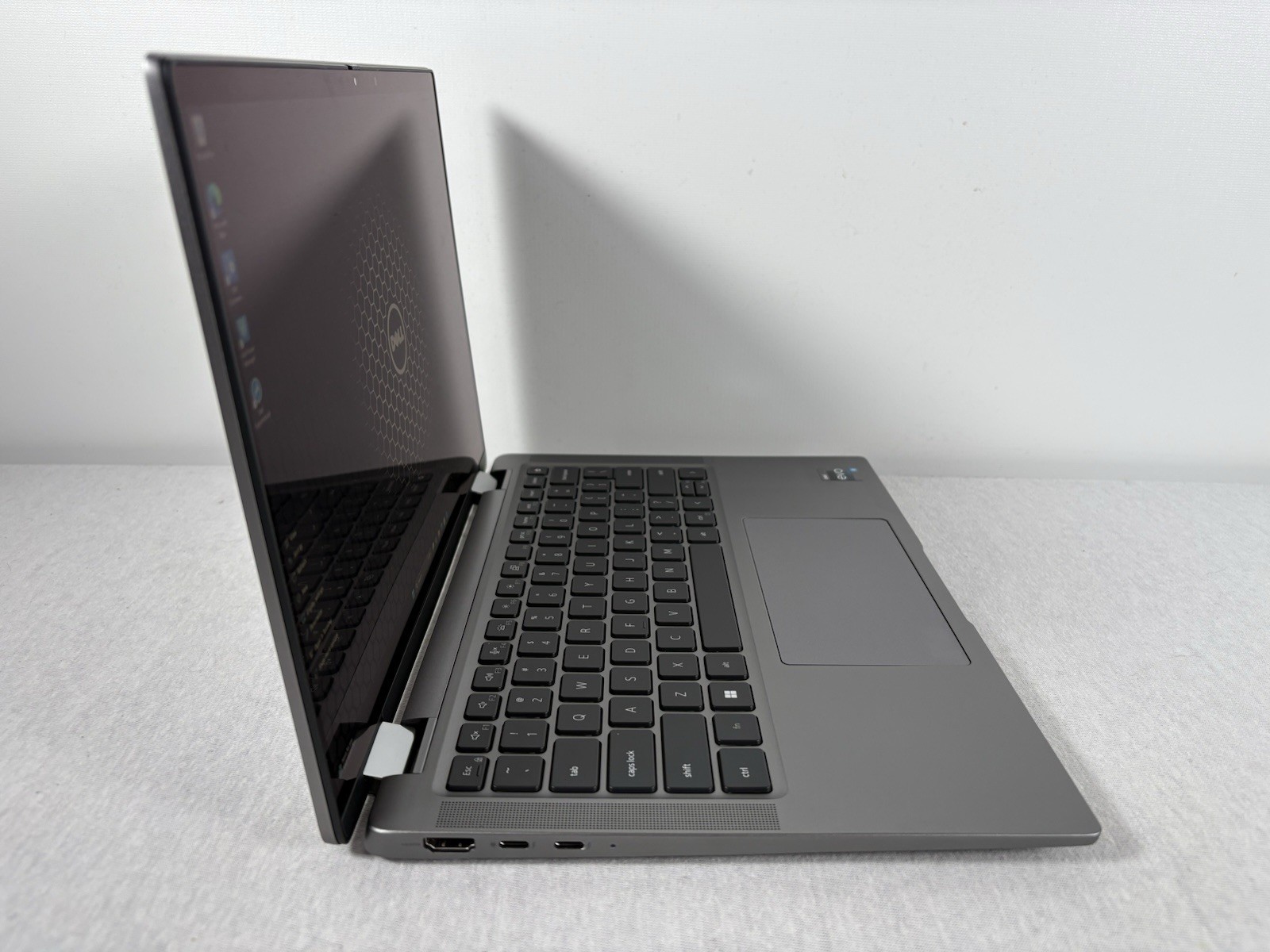 Dell Latitude 7440 14″ 2-IN-1 Notebook i5-1345U@1.60GHz 16GB RAM 256GB SSD W11P