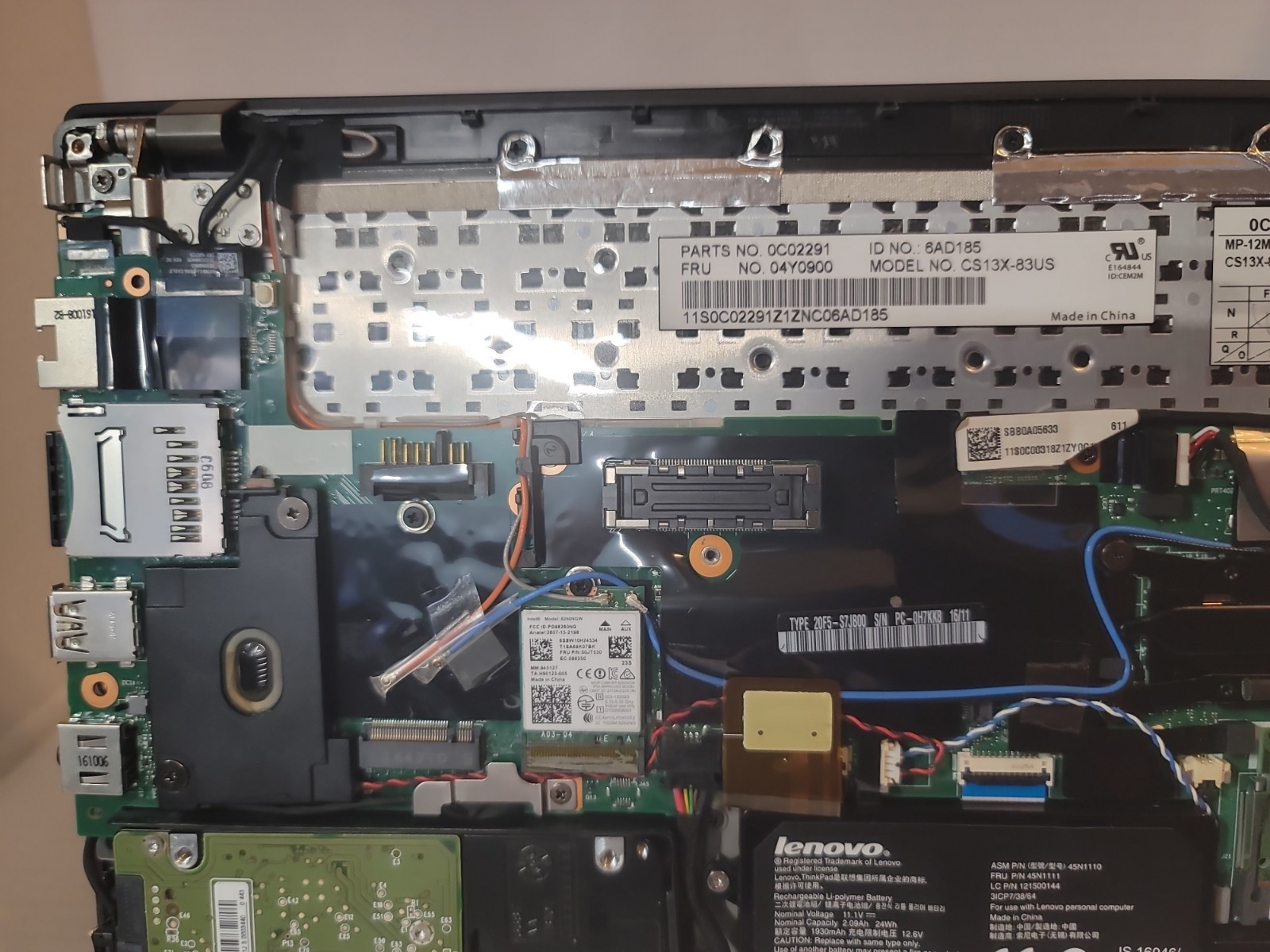 Lenovo ThinkPad X260 Intel Core i5-6300U 8GB RAM, 320GB HDD Windows11 double bat