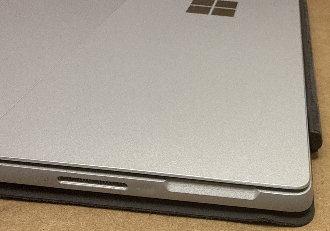 Microsoft Surface Pro 7 12.3” i5-1035G4 8GB RAM 128GB SSD Without Power Adapter