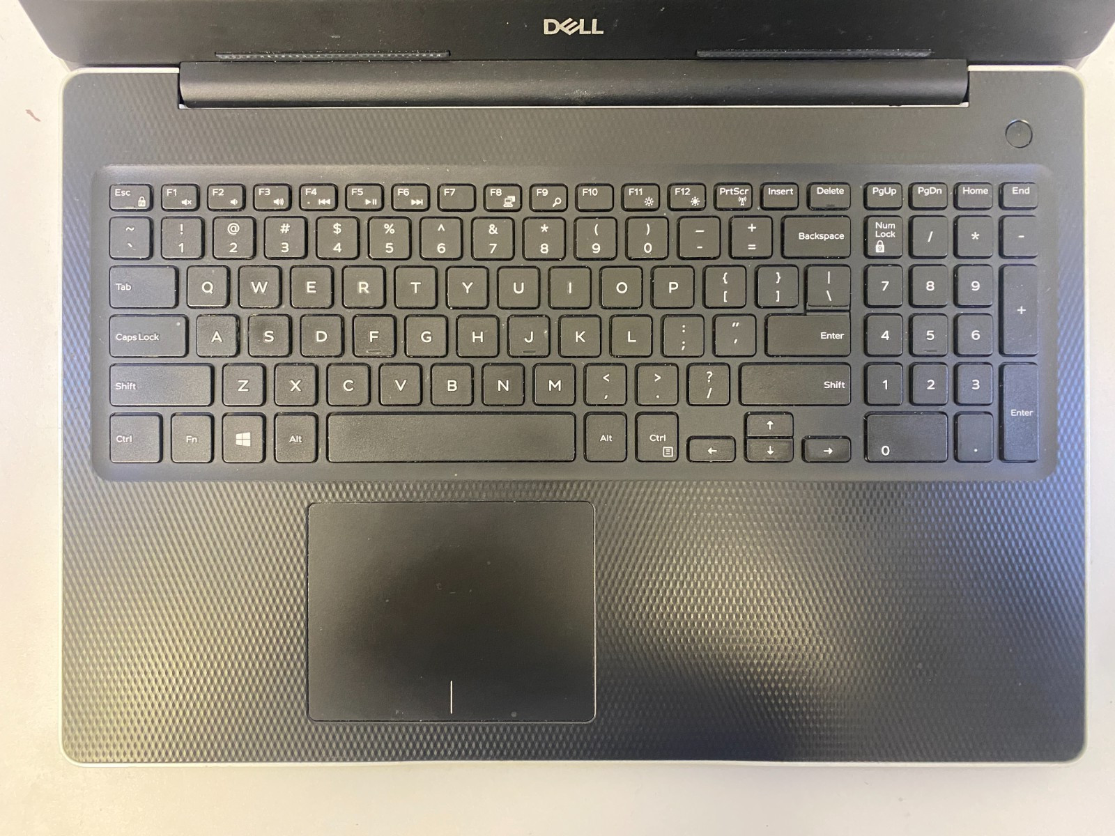 Dell Inspiron 3593 15.6″ Intel Core i5 1035G1 CPU 8GB RAM NO SSD/OS/CHARGER