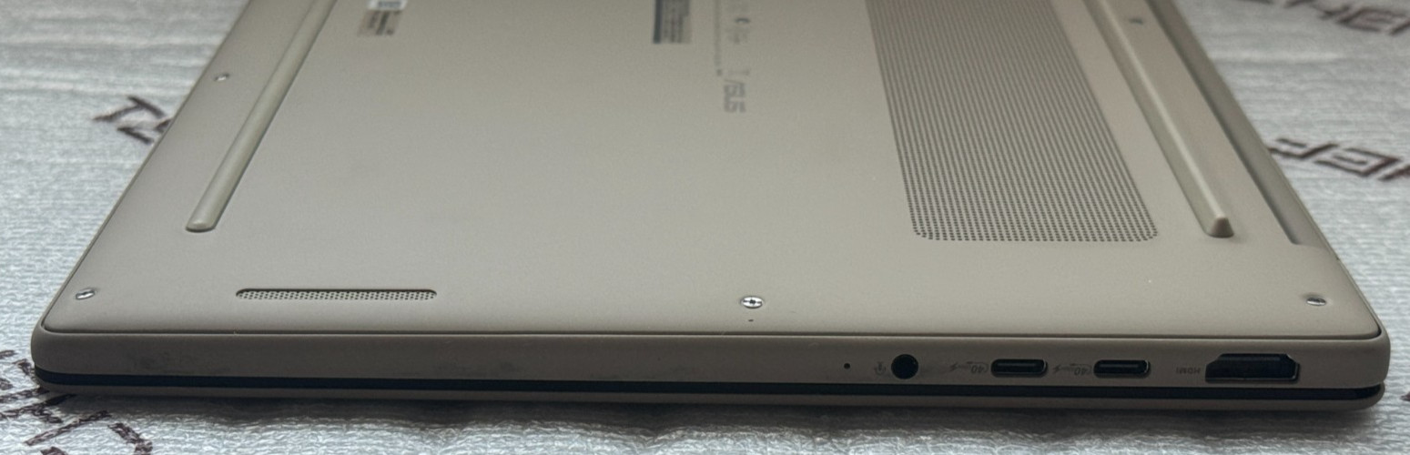 ASUS Zenbook A14 14″ FHD+ OLED Laptop Snapdragon X Plus 16GB RAM 512GB SSD