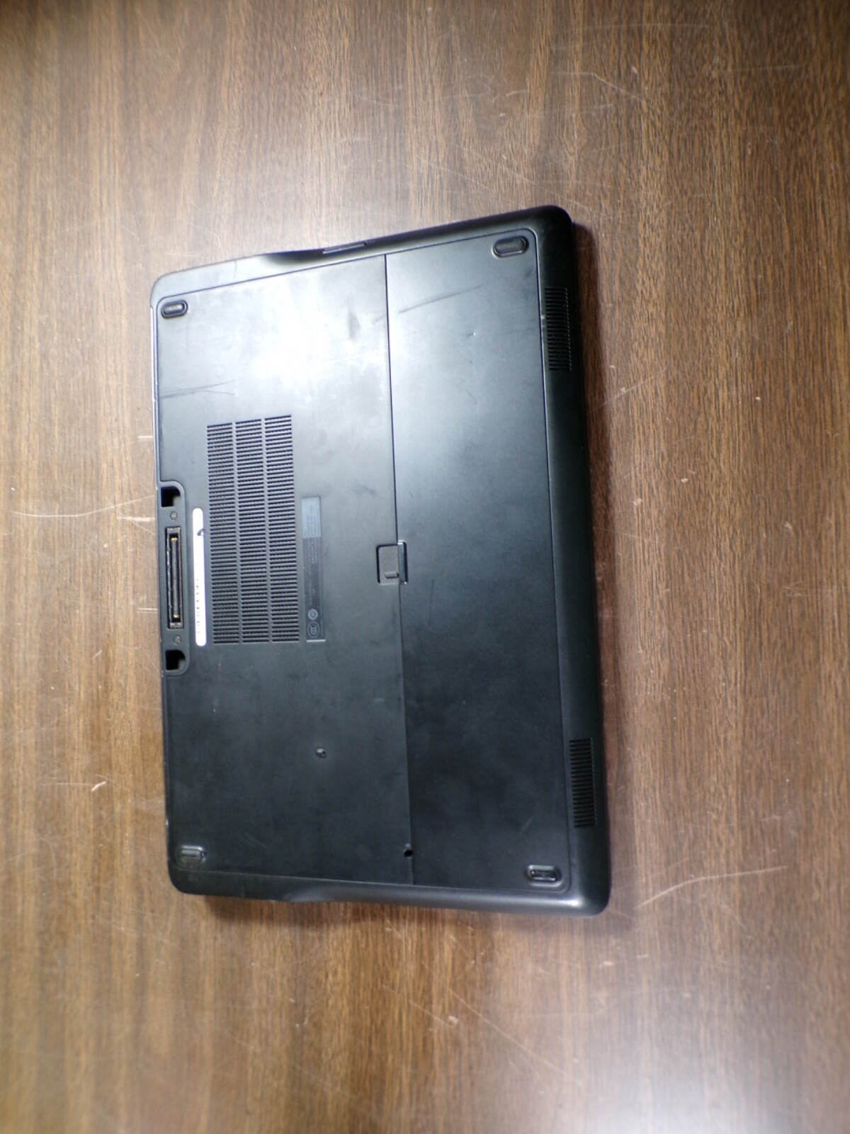 DELL LATITUDE E7440 INTEL CORE i7-4600U 2.10GHZ 8GB RAM **NO HD/ NO CADDIE