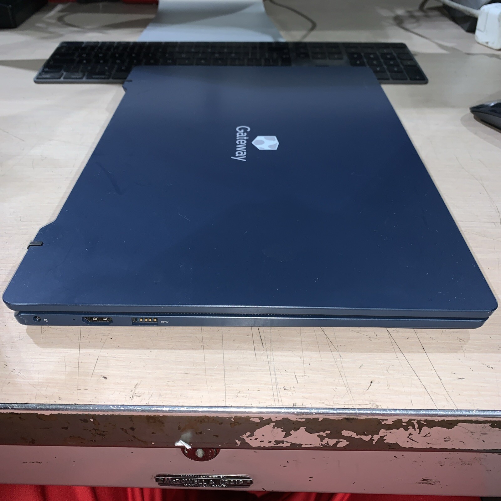 Gateway GWNC21524-BL Intel Celeron 4GB RAM NO HD