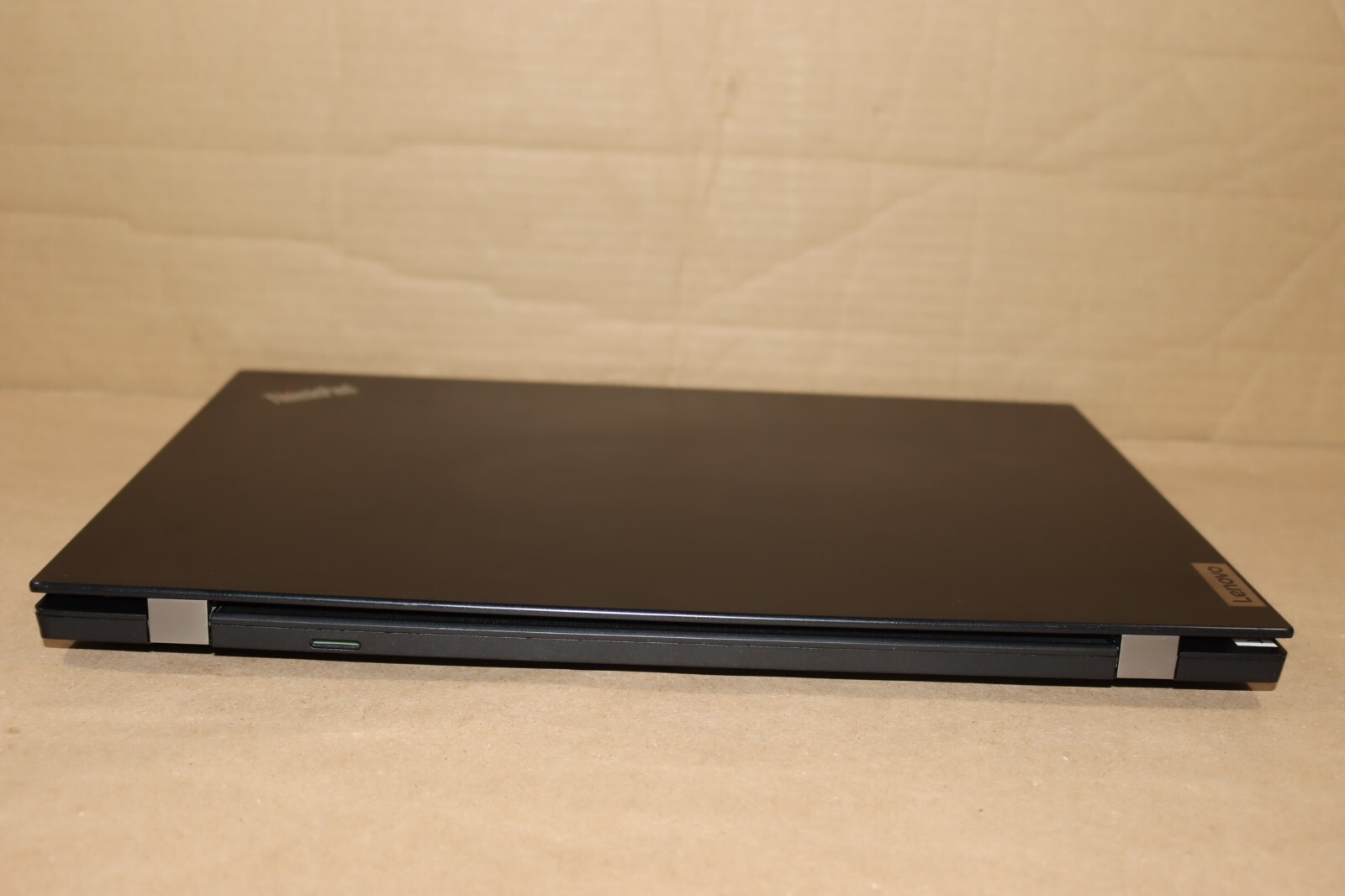 Lenovo ThinkPad T15p Gen 2 i7-11800H 2.3GHz 16GB 1 TB SSD NVIDIA GeForce GTX