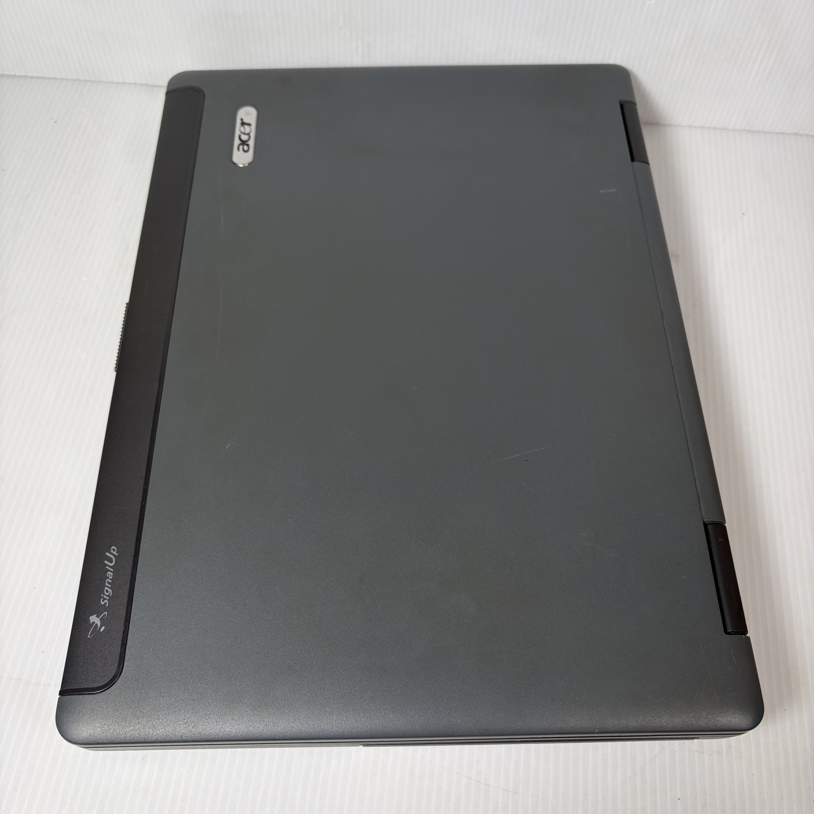 AS IS Acer TravelMate 5720-6722 15.4″ Laptop Intel Core 2 Duo 120GB HDD Win XP