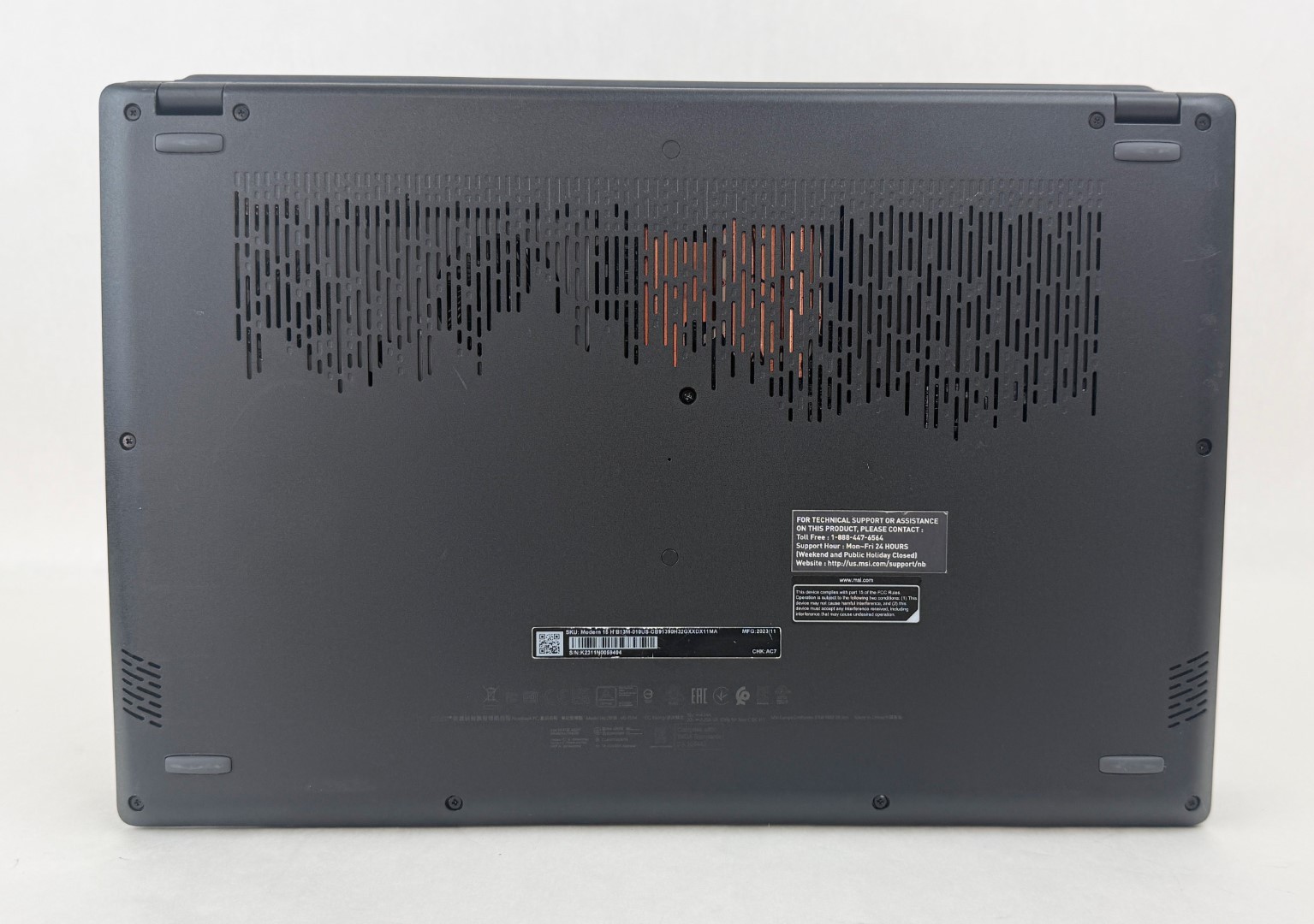 MSI Modern 15 H B13M 15.6″ FHD i9-13900H 32GB 1TB SSD W11H
