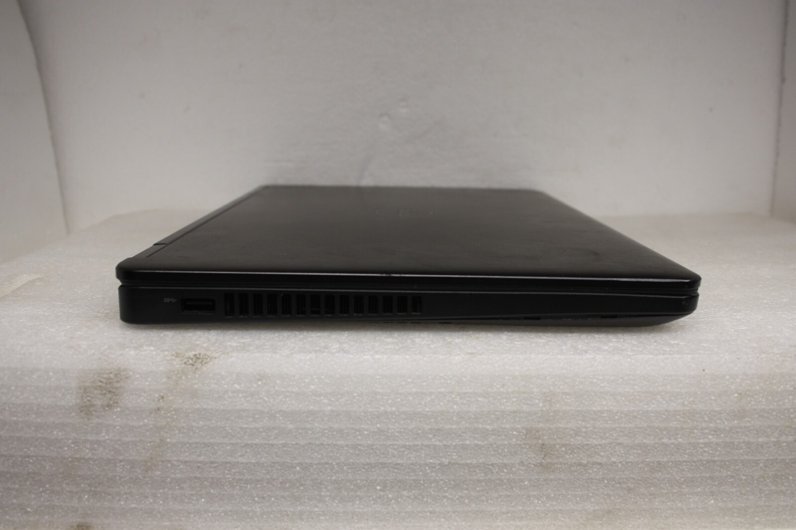 Dell Latitude E5470 14″ Intel i5-6300U 2.40GHz 8GB 128GB SSD Win 10PRO