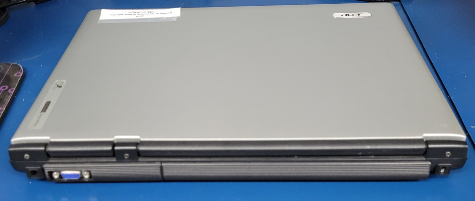 Acer Aspire 3003 LCi Laptop / AMD Sempron 3000 CPU / 640 KB RAM / NO HDD