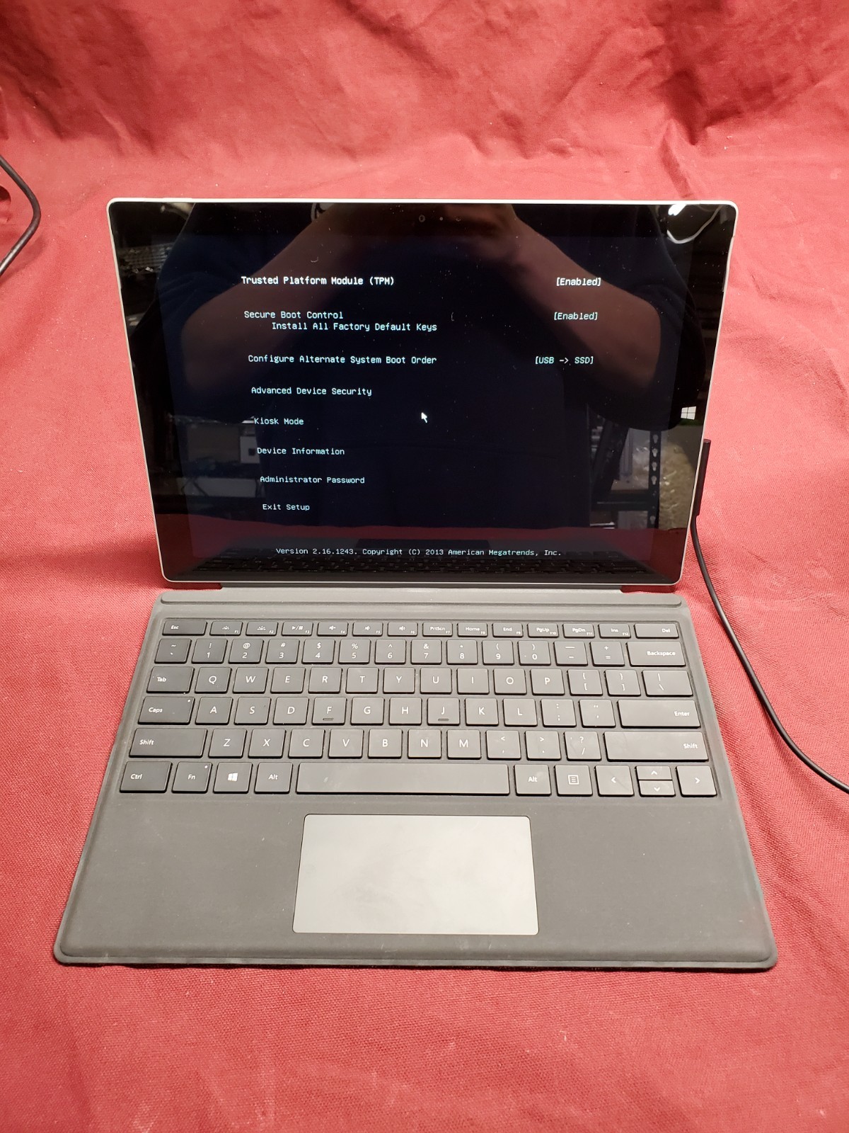 Microsoft Surface Pro 3 i7 4650U 1.70GHz/ 8GB / 512GB SSD #2865