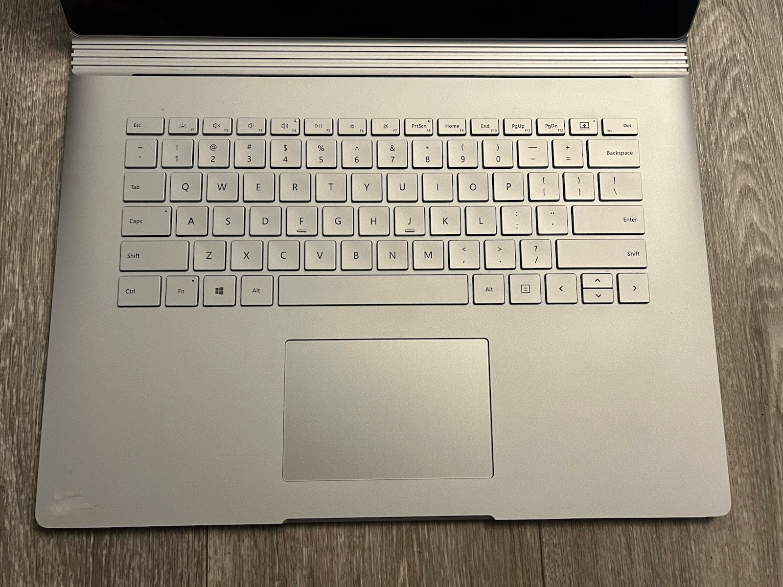 Microsoft Surface Book 3 i7-1065G7 1.3GHz 16GB RAM 256GB SSD Windows 11 Pro