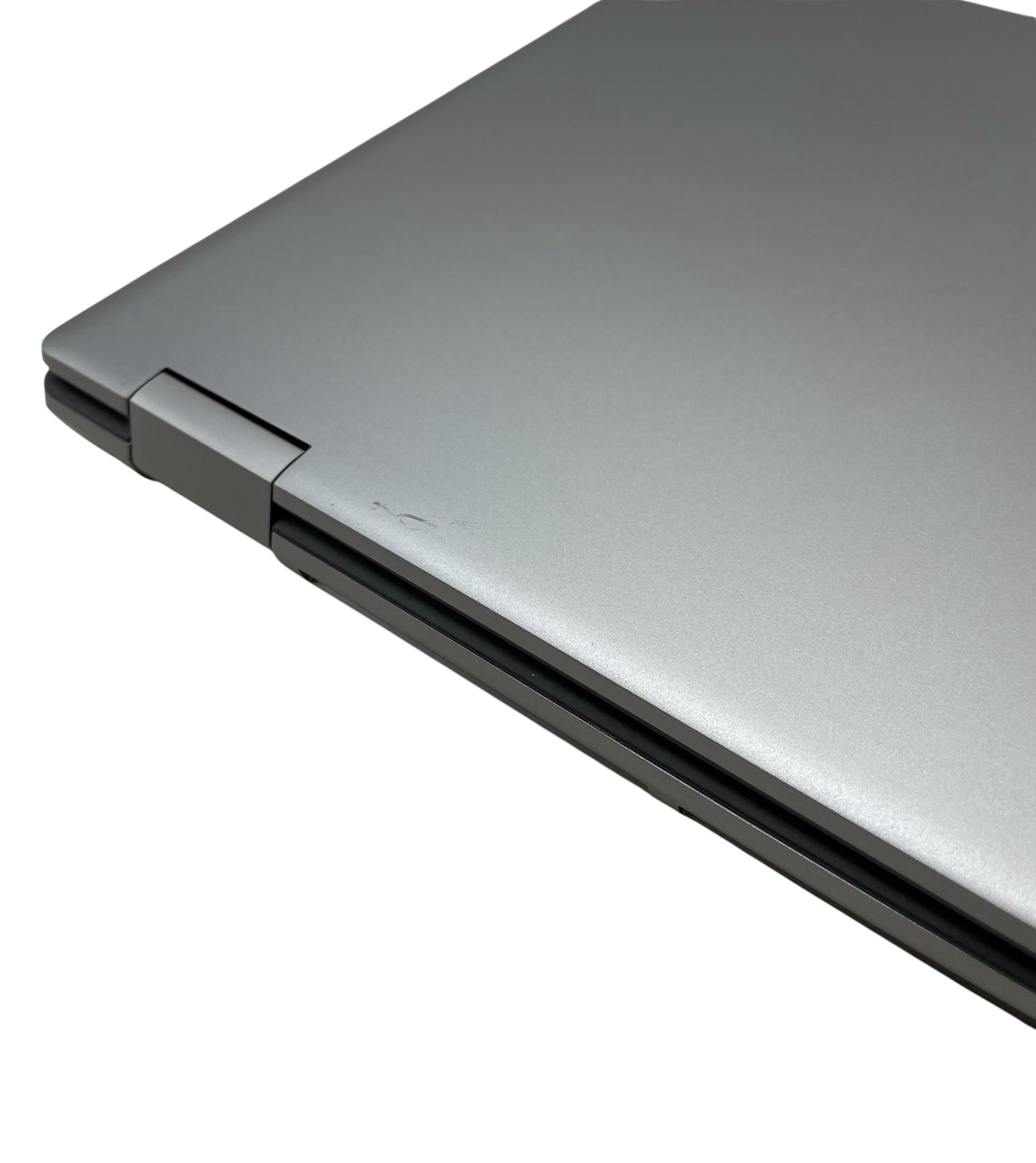 Dell Precision 7670 16″ i9-12950HX 64GB RAM 512GB SSD – Grade D