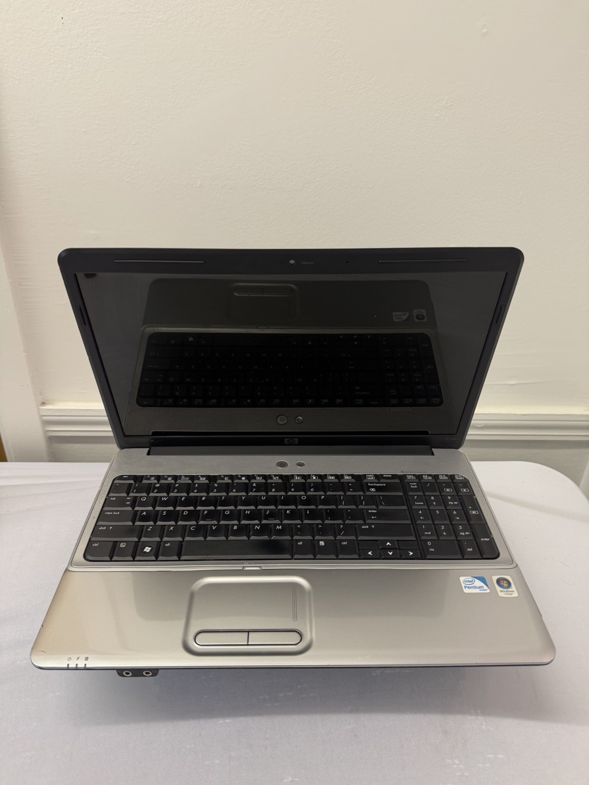 HP Notebook G60 Laptop – Good Screen – Intel Pentium T4300 – Read Des