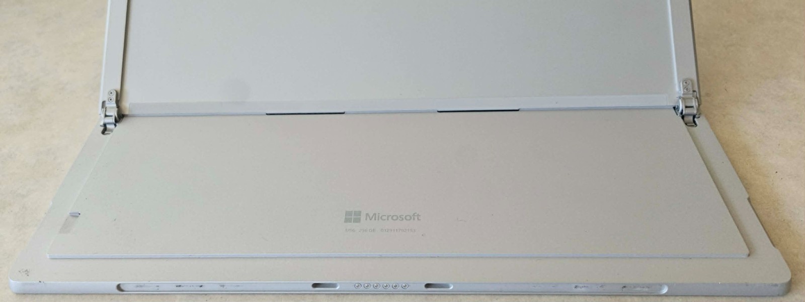 Microsoft Surface Pro 6 1796 Core i5-8250U 1.70GHz 8GB 256GB Tablet Only #207
