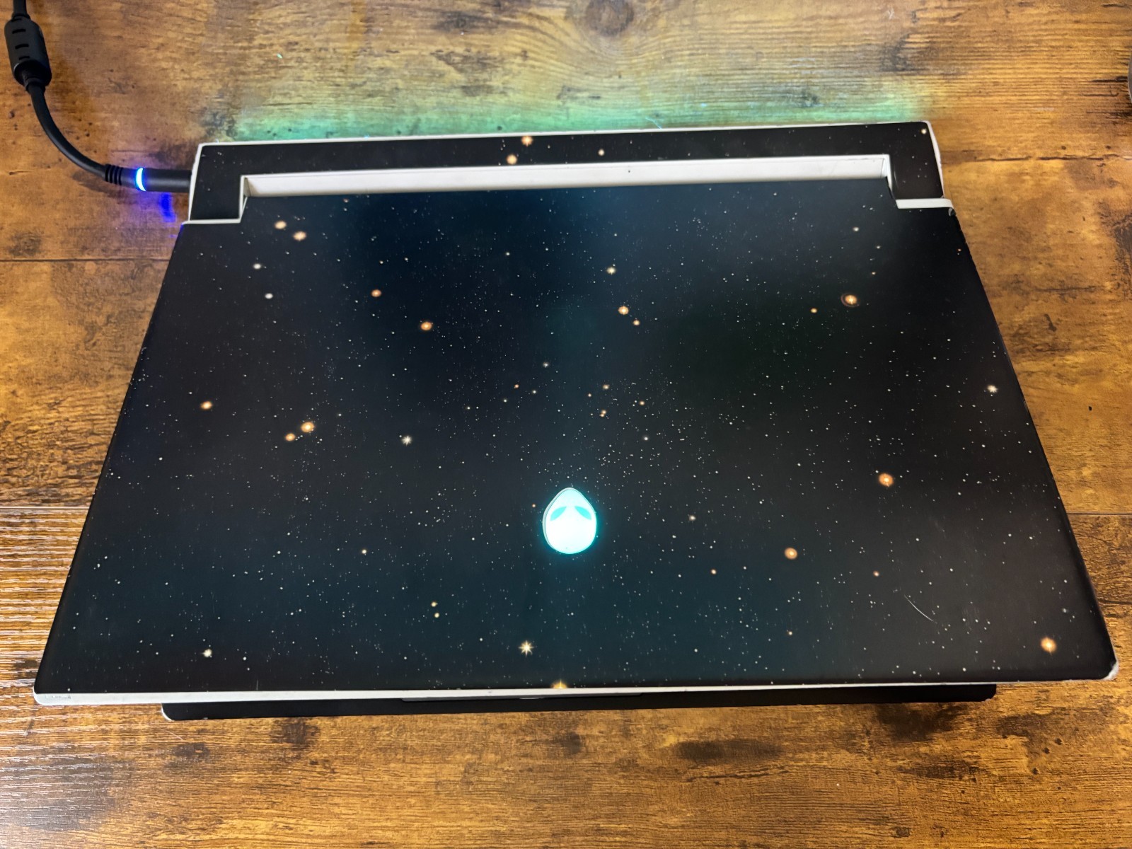 Alienware M15 R6 15.6″ (512GB SSD, Intel Core i7-11800H, 2.3GHz, 16GB RAM,…