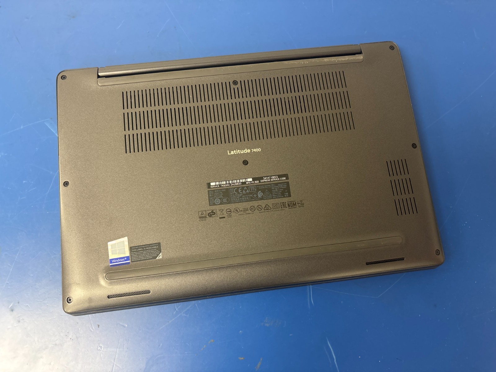 DELL LATITUDE 7400, Intel Core i7-8665U, 1.90 GHz, 20 GB RAM, 256 GB M.2