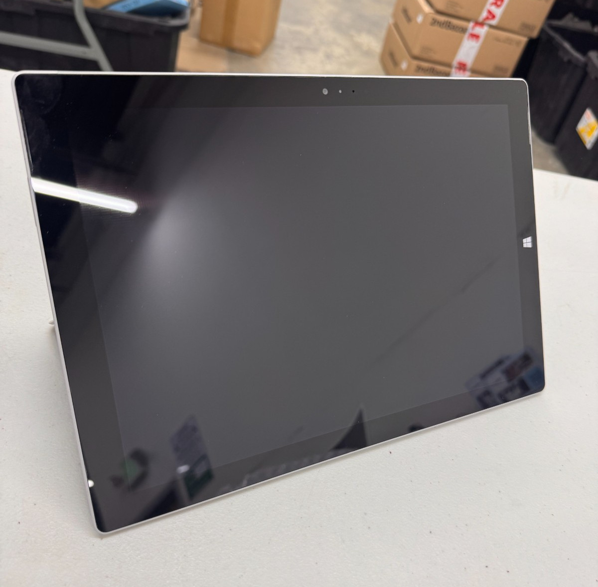 Microsoft Surface Pro 3 Tablet i5-4300U 1.90GHz 4 GB RAM 128 GB SSD Win 11 Pro