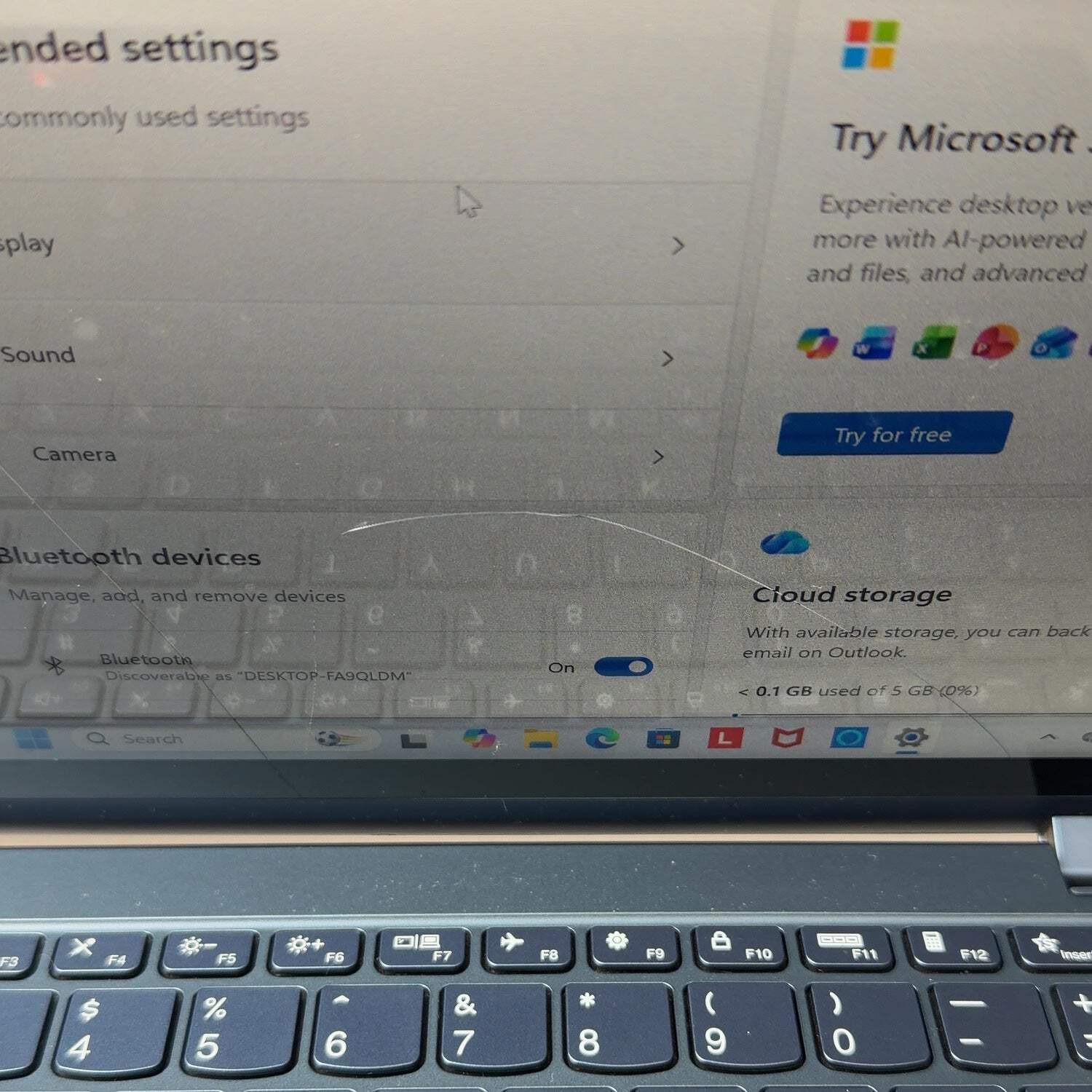 Broken Lenovo Yoga 6 2-in-1 13abr8 13.3″ Ryzen 5 7530U 2.0GHz 8GB RAM Read