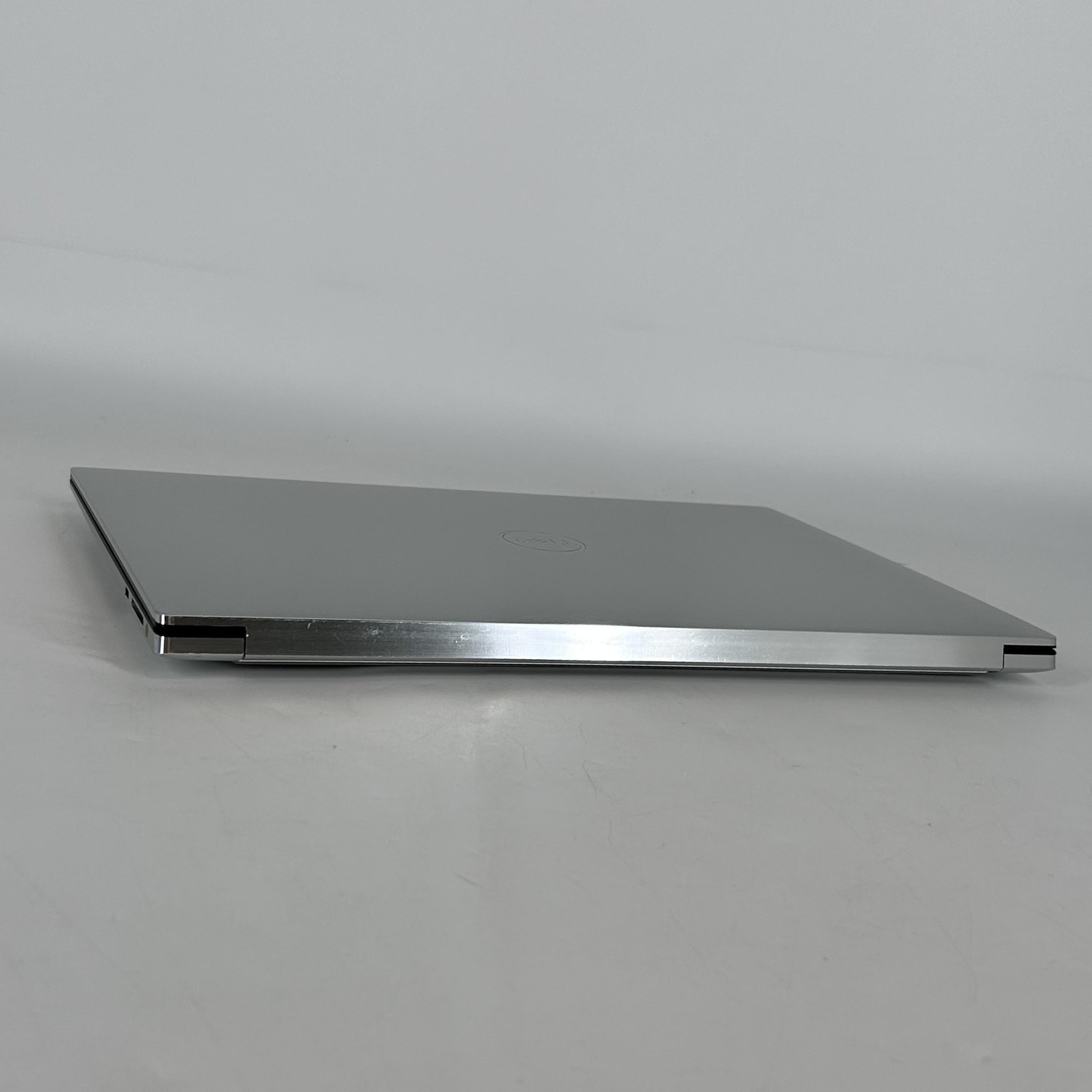 Dell XPS 15 9500 UHD+ TOUCH i7-10750H 2.60GHz 16GB 1TB SSD GTX 1650 Ti Pink Hue