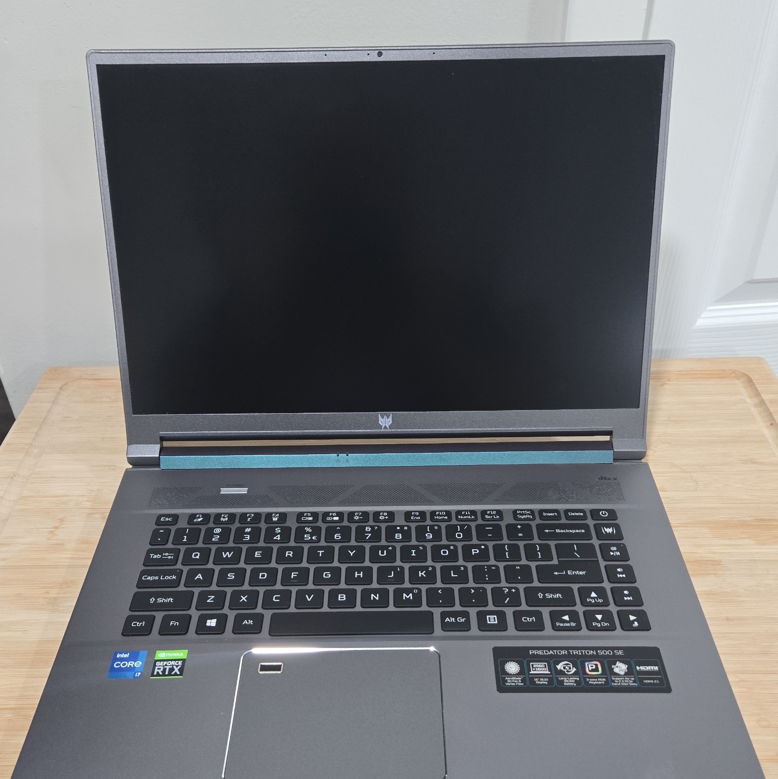 Acer Predator Triton 500 SE 16in i7 16GB 1TB SSD RTX 2560×1600 165Hz