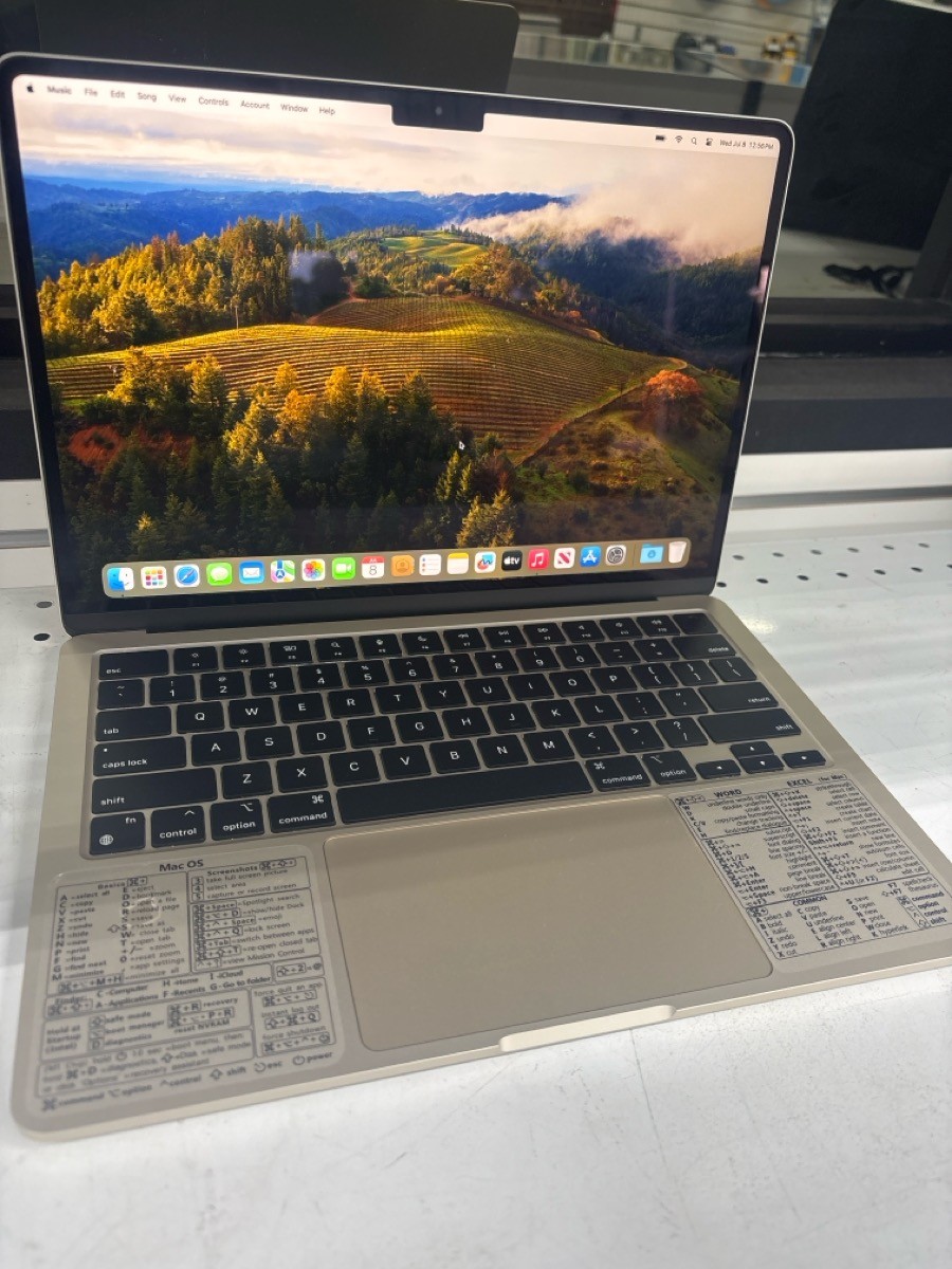 APPLE MACBOOK AIR A2681 (2022) M2 (PLT096815)