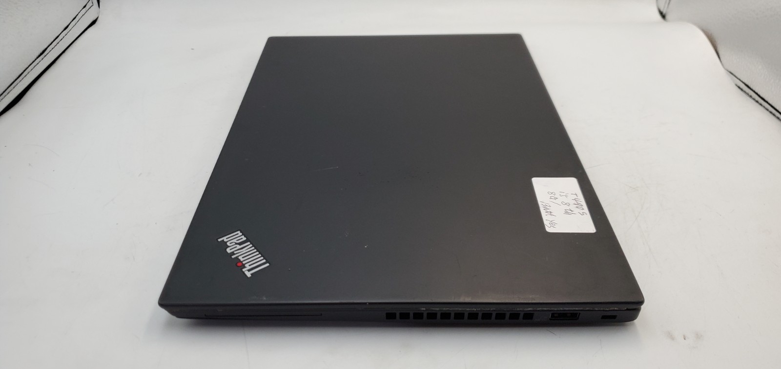 Lenovo ThinkPad T490s Laptop 14″ i5-8th Gen 8GB RAM No SSD/OS/Charger