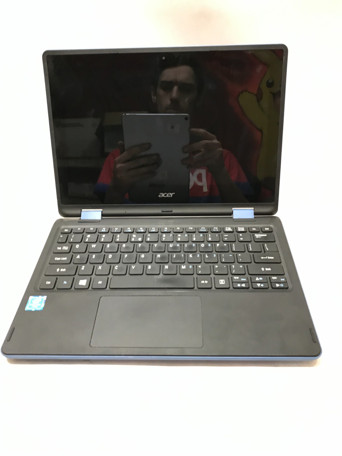 Acer Aspire R3-131T-P0KR 11″ Pentium 2GB RAM 32GB eMMC For Parts NO POWER!! – DW