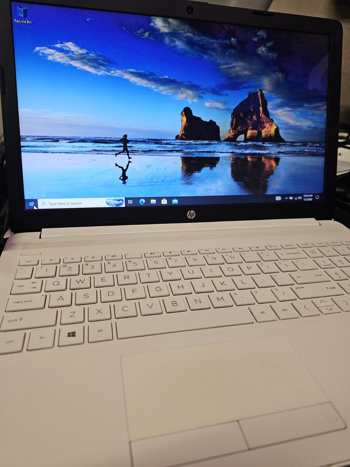 HP Laptop Mdl 15-DA0043NR/Core i3-7020U@2.30Ghz/8GB RAM/1 TB HDD/Win10/DVD + AC