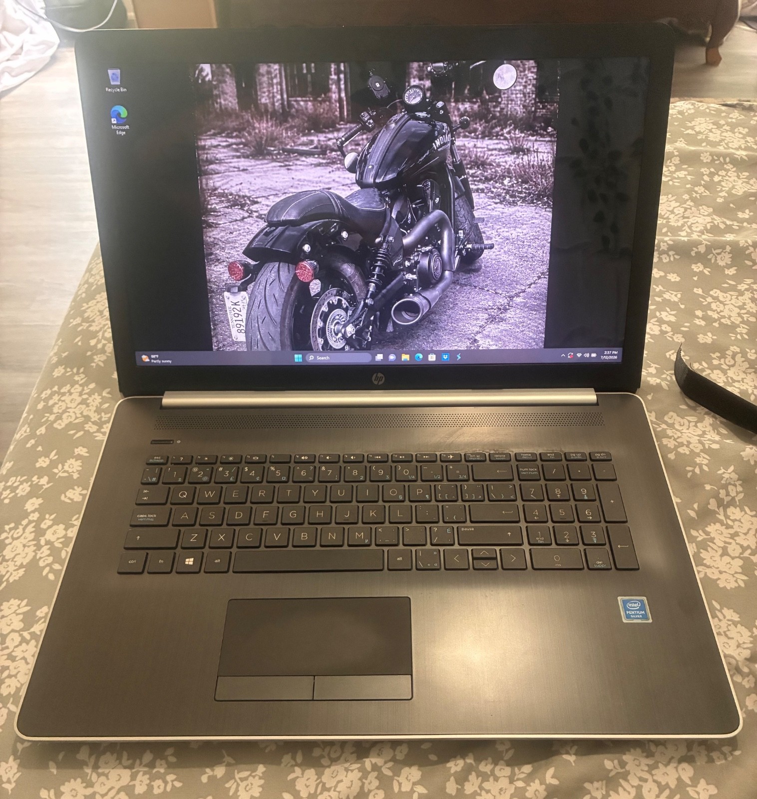 HP 17″ Laptop Windows 11 Home | Intel Pentium Silver N5000 | 8GB RAM | 64-Bit