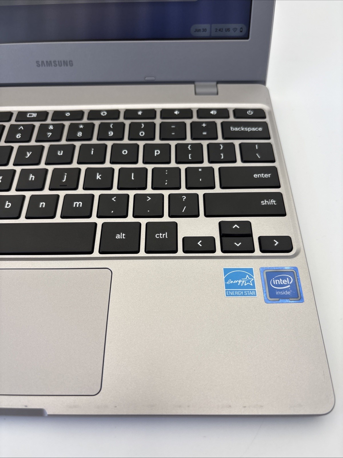 Samsung Galaxy Chromebook 4 XE310XBA 11.6″ Celeron N4020 1.1GHz 4GB RAM 32GB