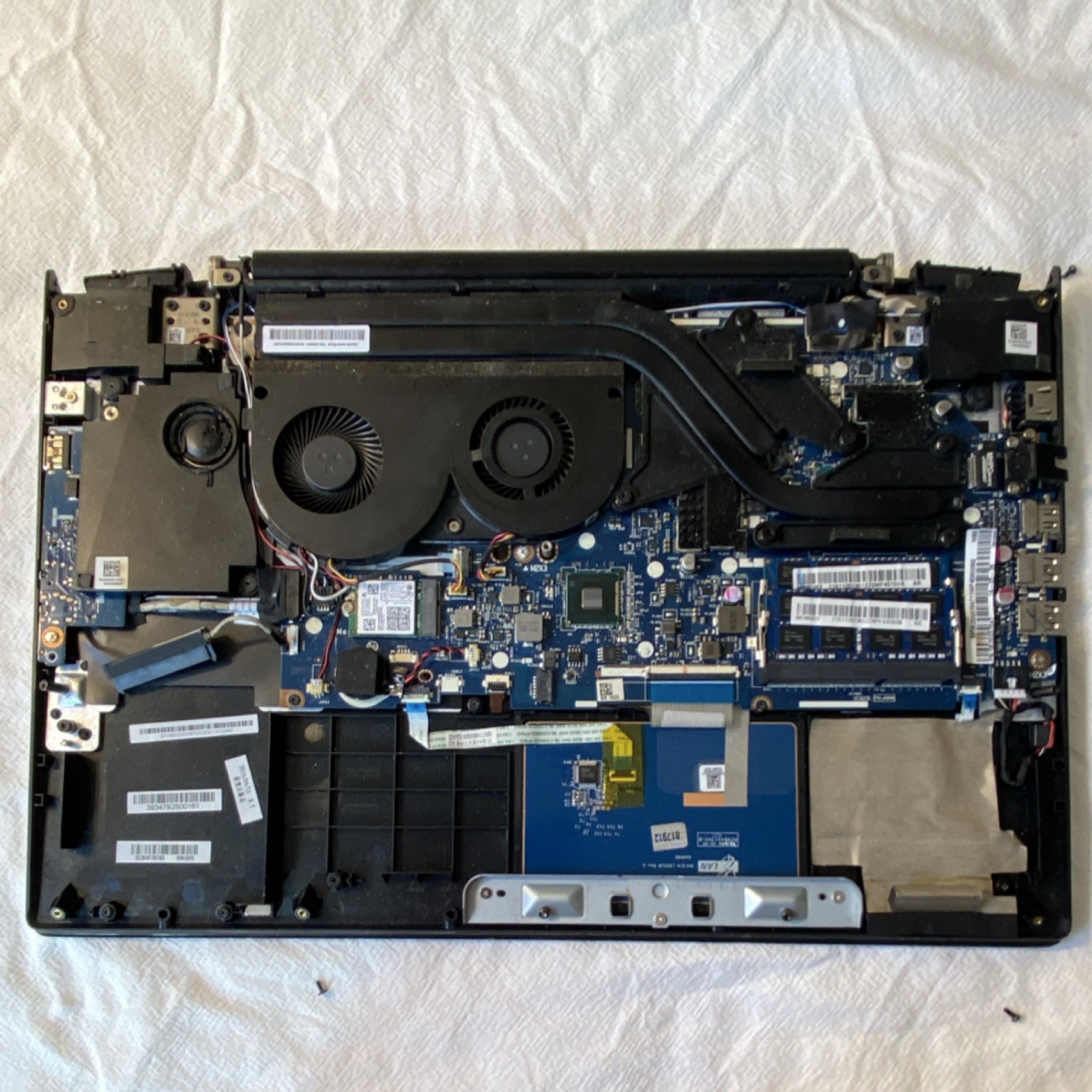 Lenovo Y50-70 For Parts (read) No Battery/OS/HD