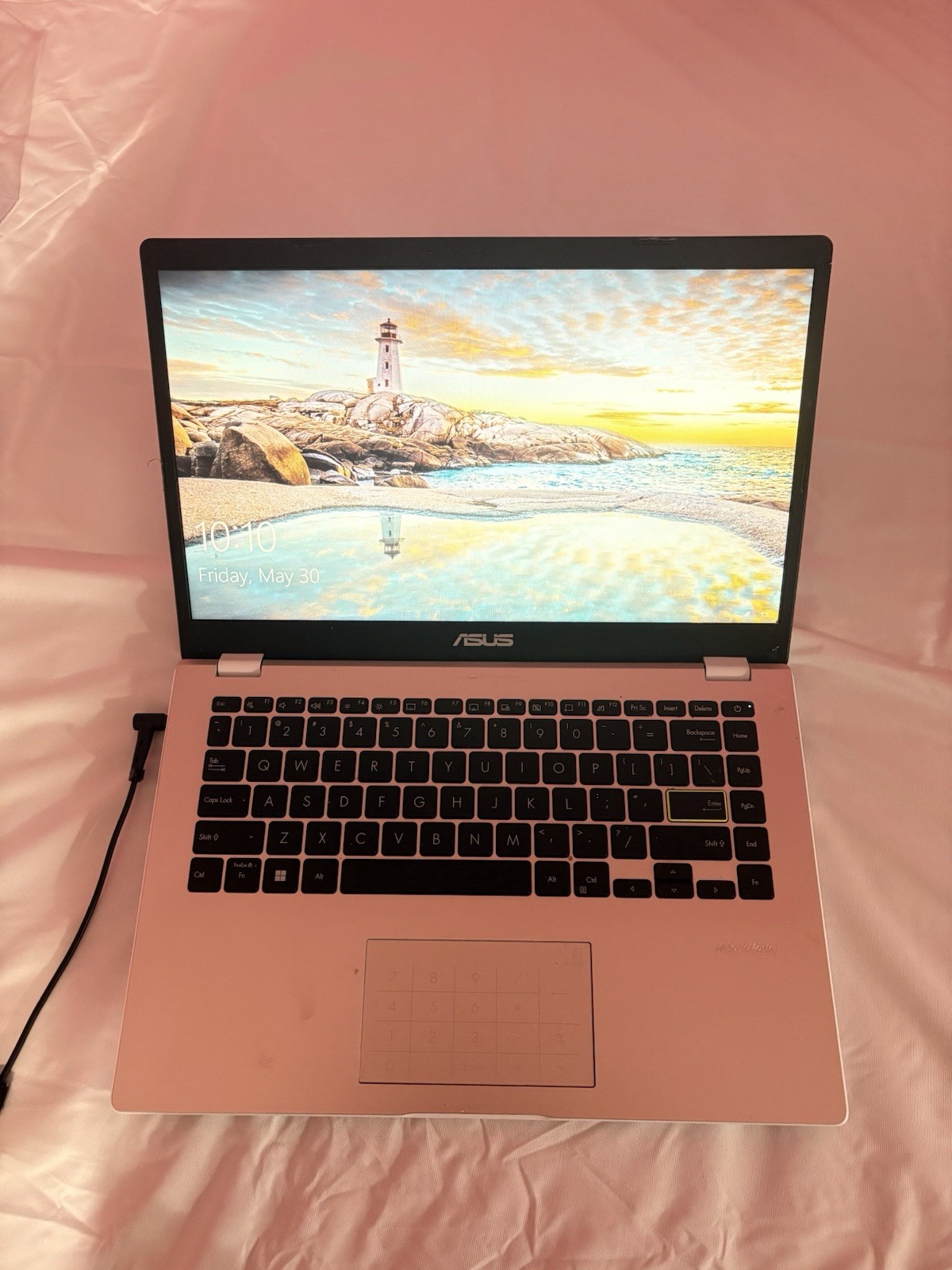 ASUS X509MA Pink 15.6″ Laptop Windows 10 Home Intel Celeron 4GB RAM 256GB SSD